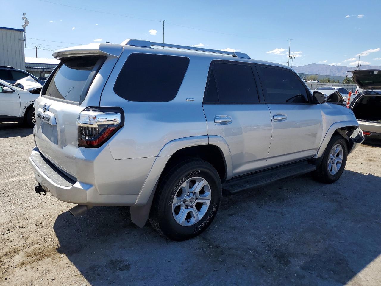 2014 Toyota 4runner Sr5 Premium Silver vin: JTEBU5JR2E5168851