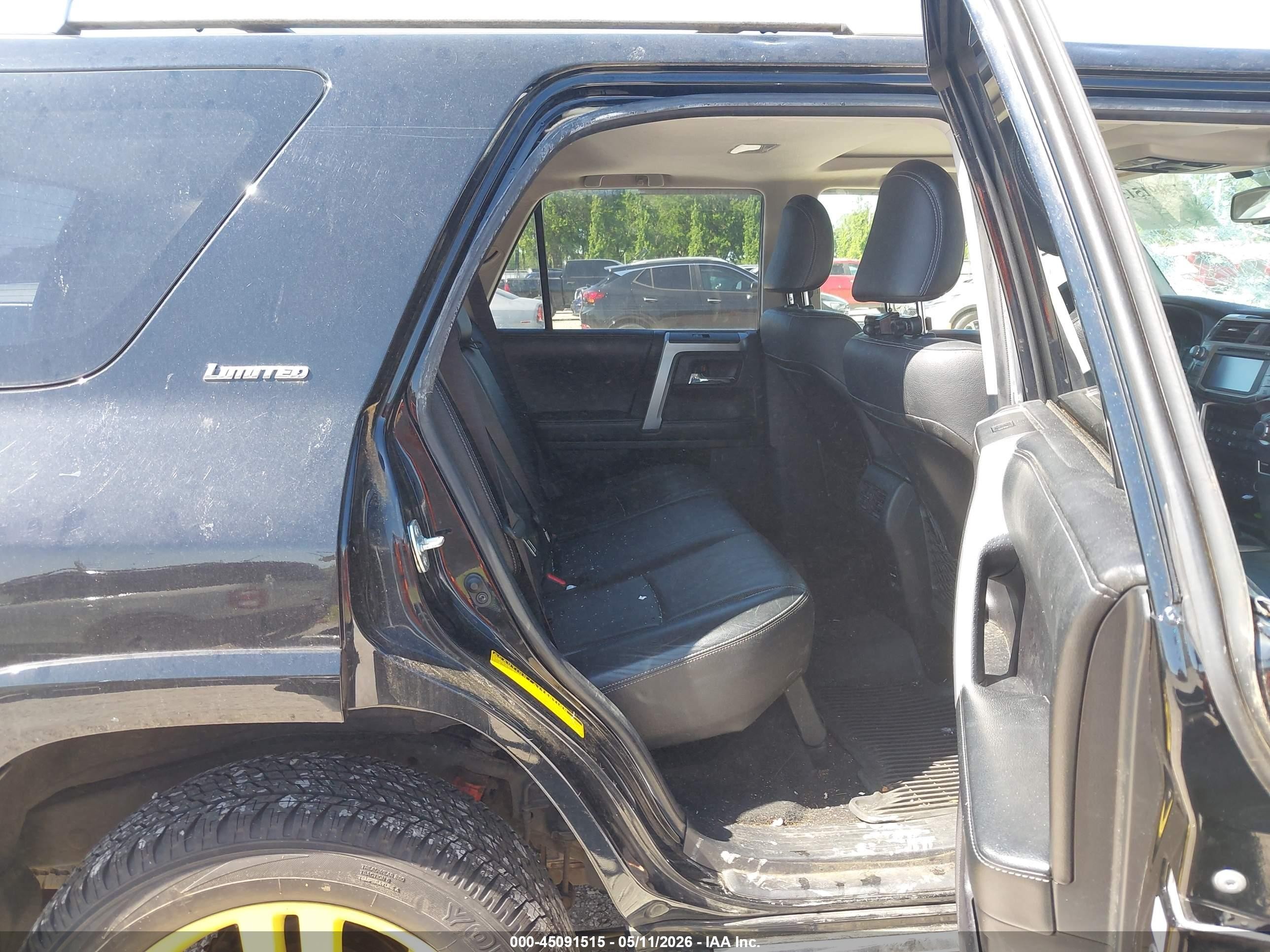 2014 Toyota 4runner Sr5 V6 Black vin: JTEBU5JR2E5180823