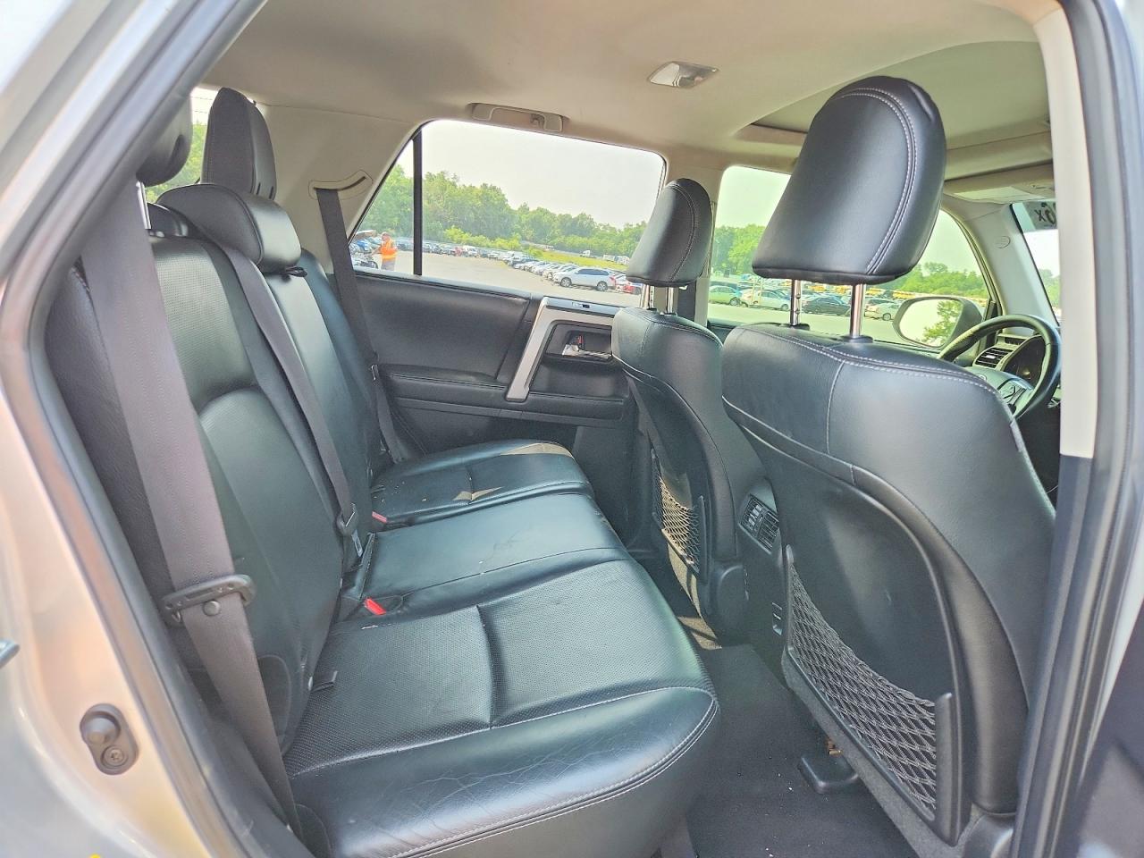 2015 Toyota 4runner Limited Silver vin: JTEBU5JR2F5204894