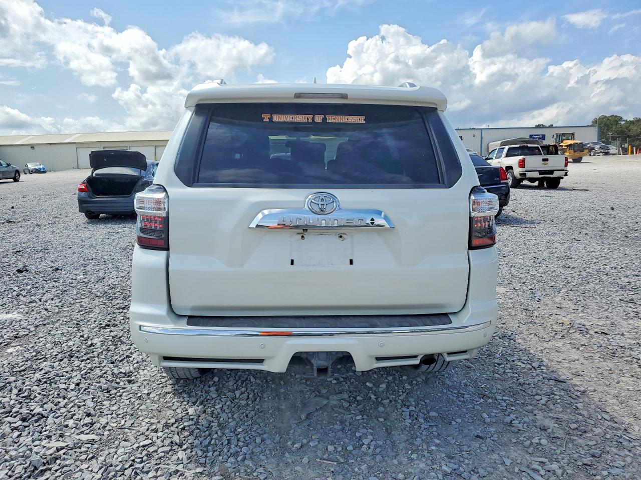 2015 Toyota 4runner Limited White vin: JTEBU5JR2F5271446
