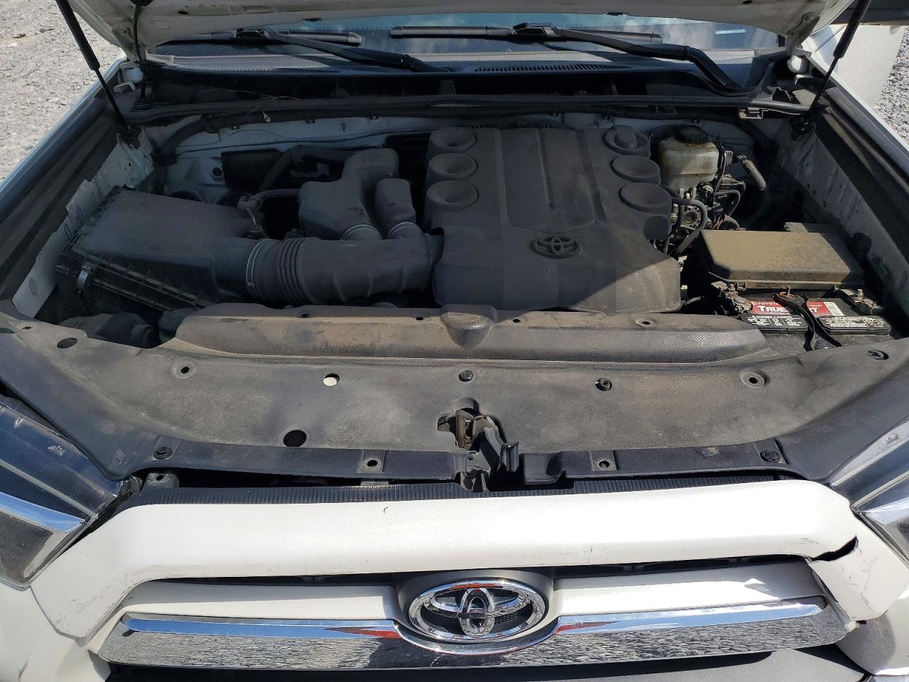 2015 Toyota 4runner Limited White vin: JTEBU5JR2F5271446
