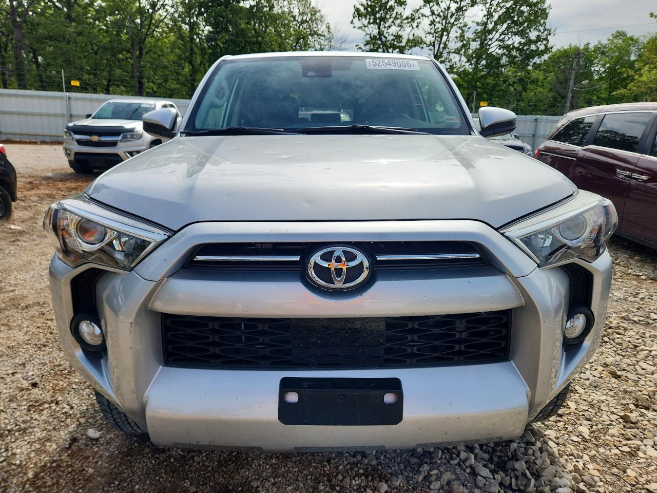 2020 Toyota 4runner Sr5 Silver vin: JTEBU5JR2L5770484