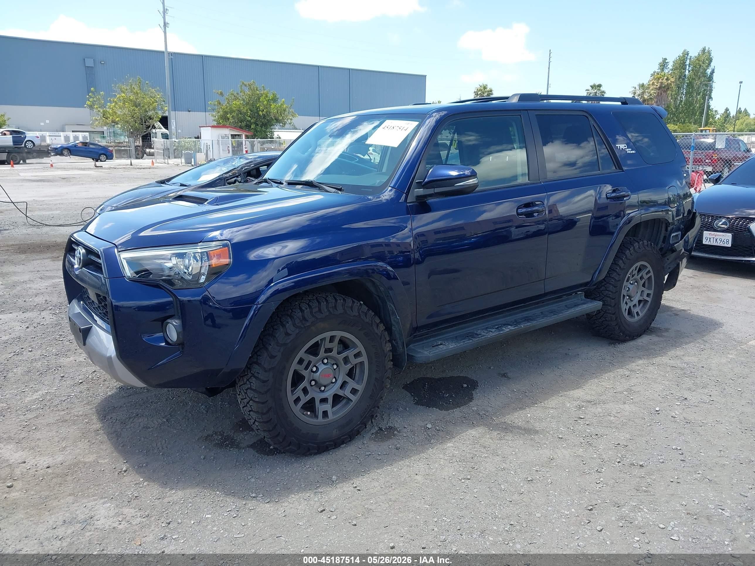 2020 Toyota 4runner Trd Off Road Premium Blue vin: JTEBU5JR2L5831560