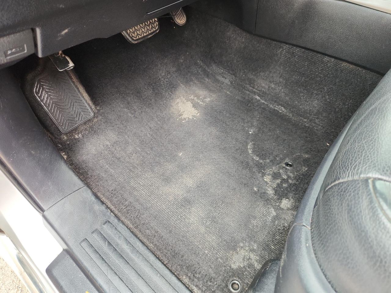 2010 Toyota 4runner Limited Silver vin: JTEBU5JR3A5003319 Damage: Left Front Carpet, Stained, Permanent