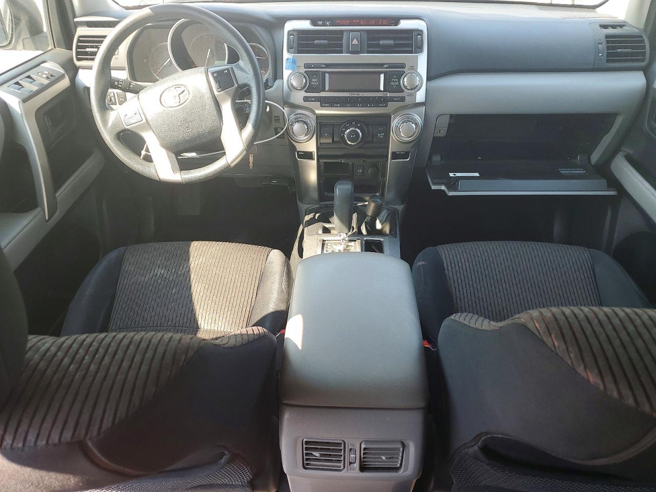2010 Toyota 4runner Sr5 Silver vin: JTEBU5JR3A5015521