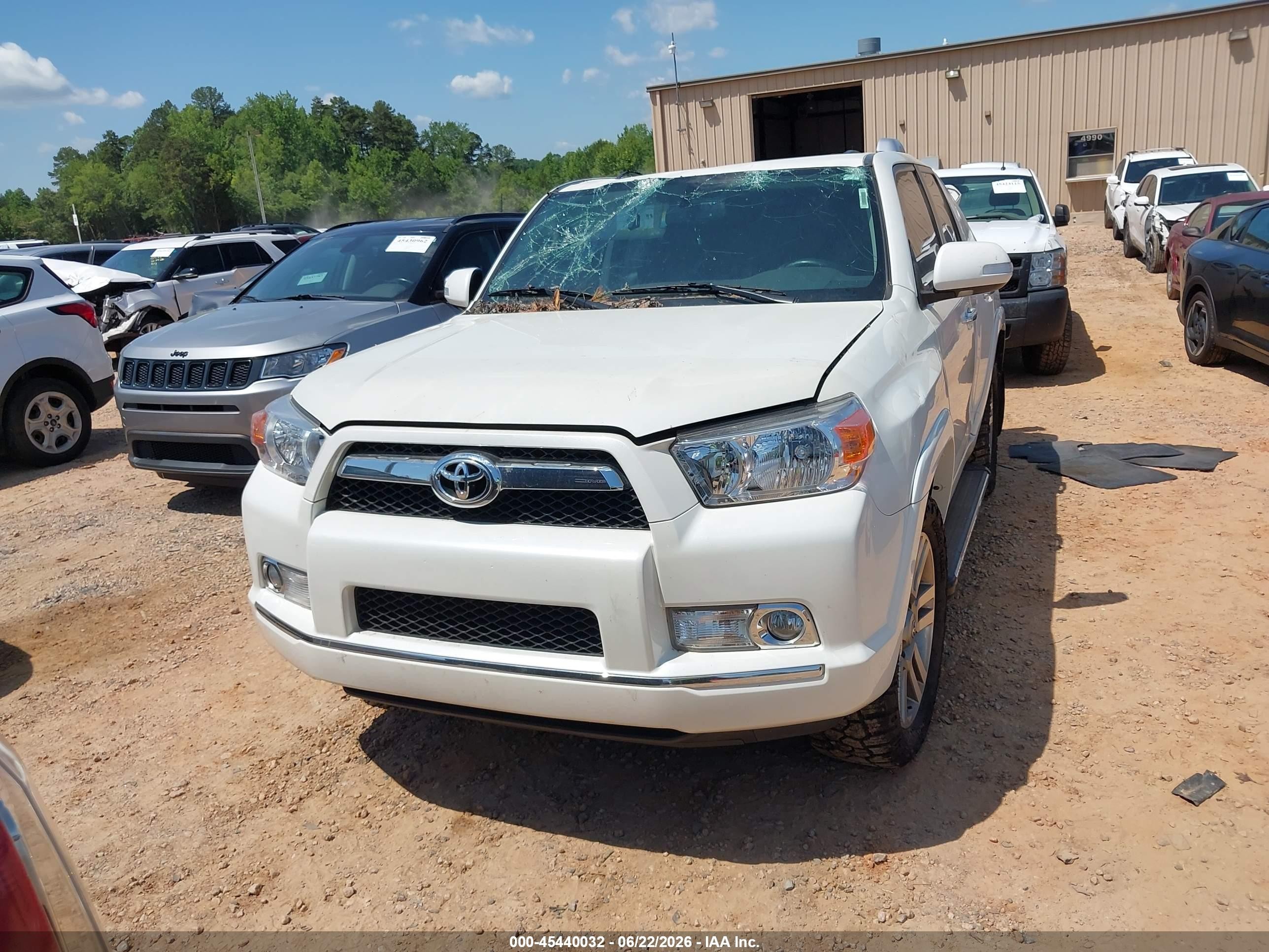 2011 Toyota 4runner Limited V6 White vin: JTEBU5JR3B5038587