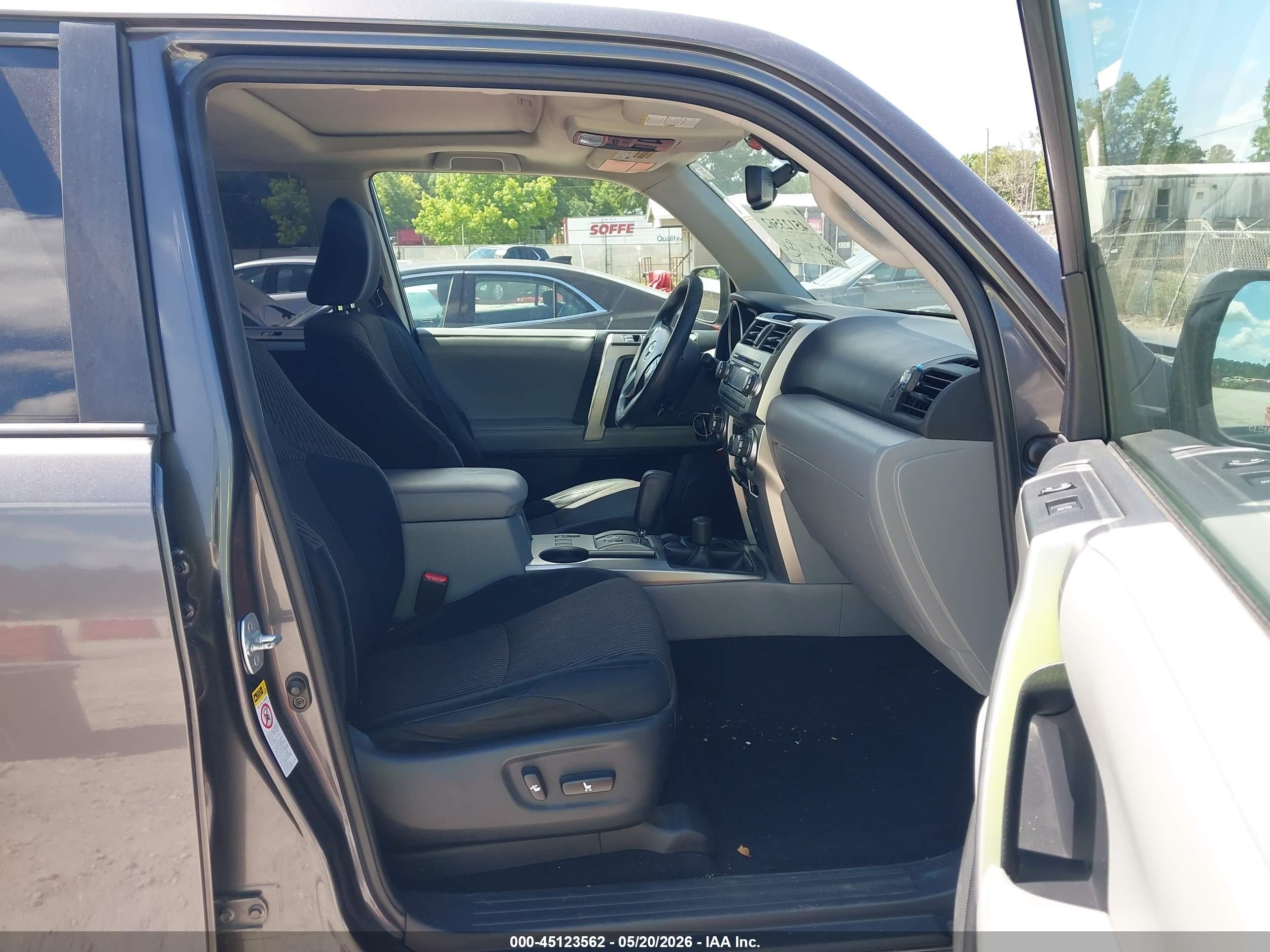 2011 Toyota 4runner Sr5 V6 Gray vin: JTEBU5JR3B5039383