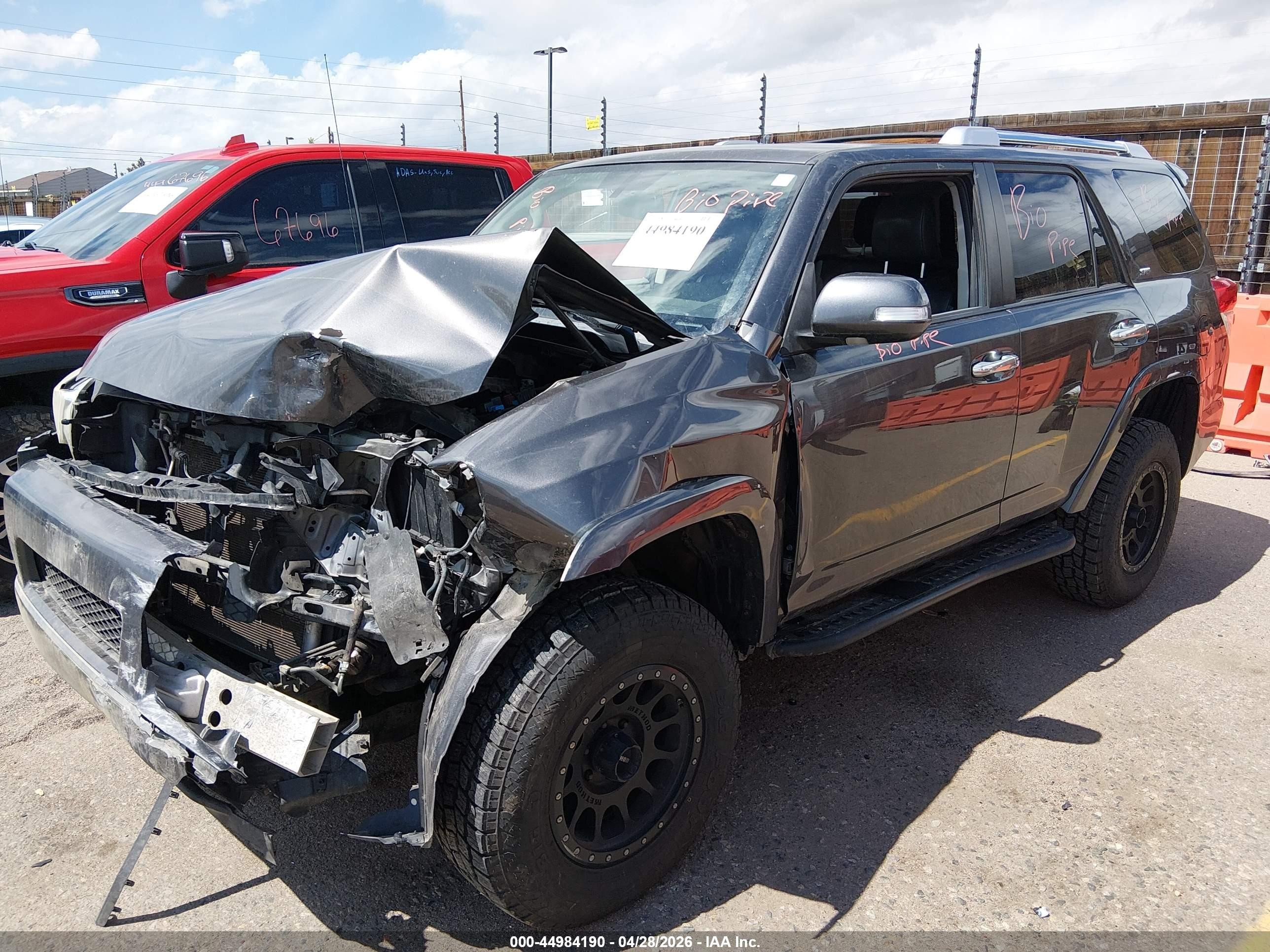 2011 Toyota 4runner Sr5 V6 Silver vin: JTEBU5JR3B5040131