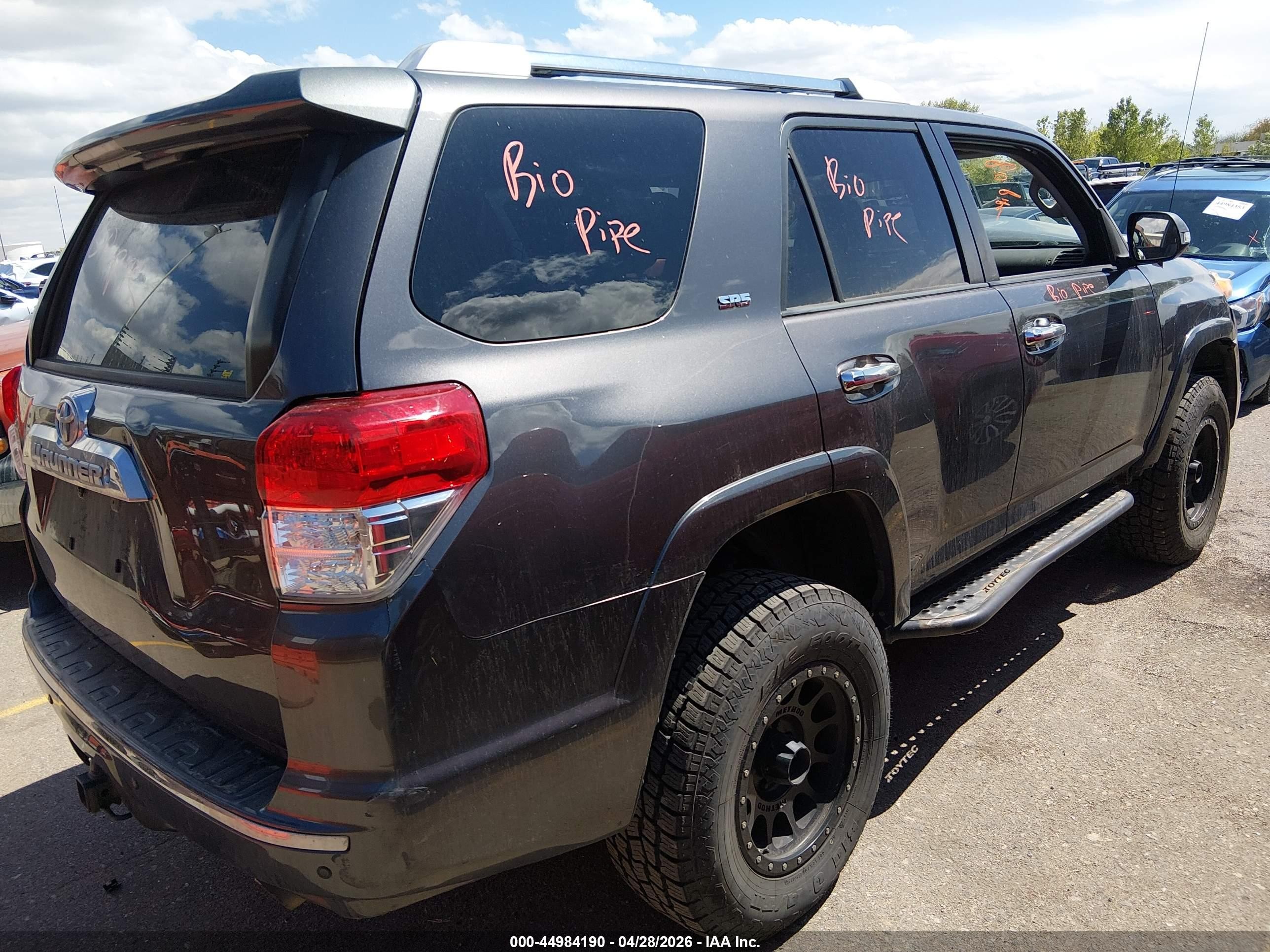 2011 Toyota 4runner Sr5 V6 Silver vin: JTEBU5JR3B5040131