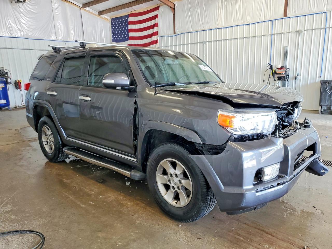 2011 Toyota 4runner Sr5 Серый vin: JTEBU5JR3B5044891
