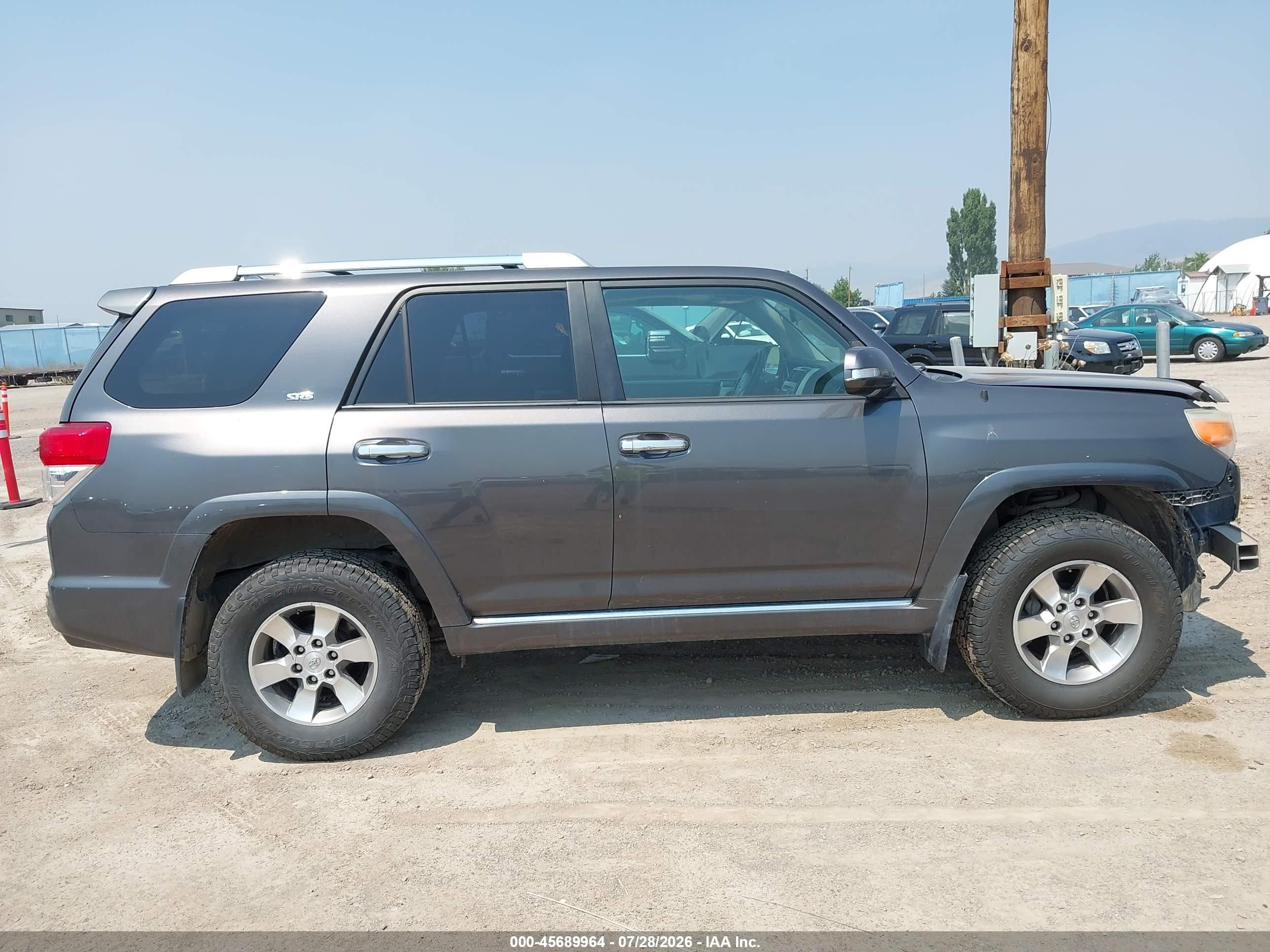 2011 Toyota 4runner Sr5 V6 Gray vin: JTEBU5JR3B5057642