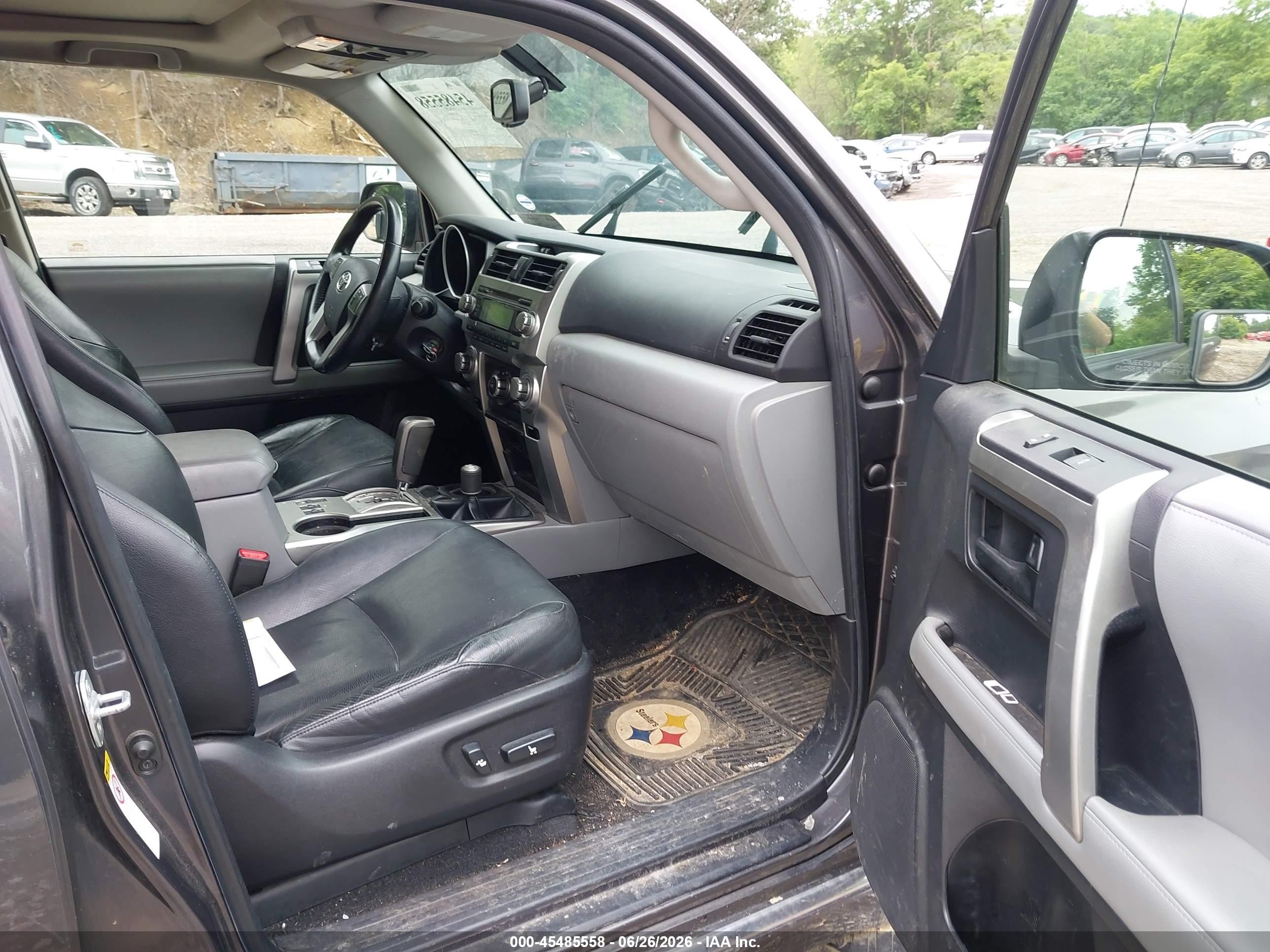2011 Toyota 4runner Sr5 V6 Gray vin: JTEBU5JR3B5077003