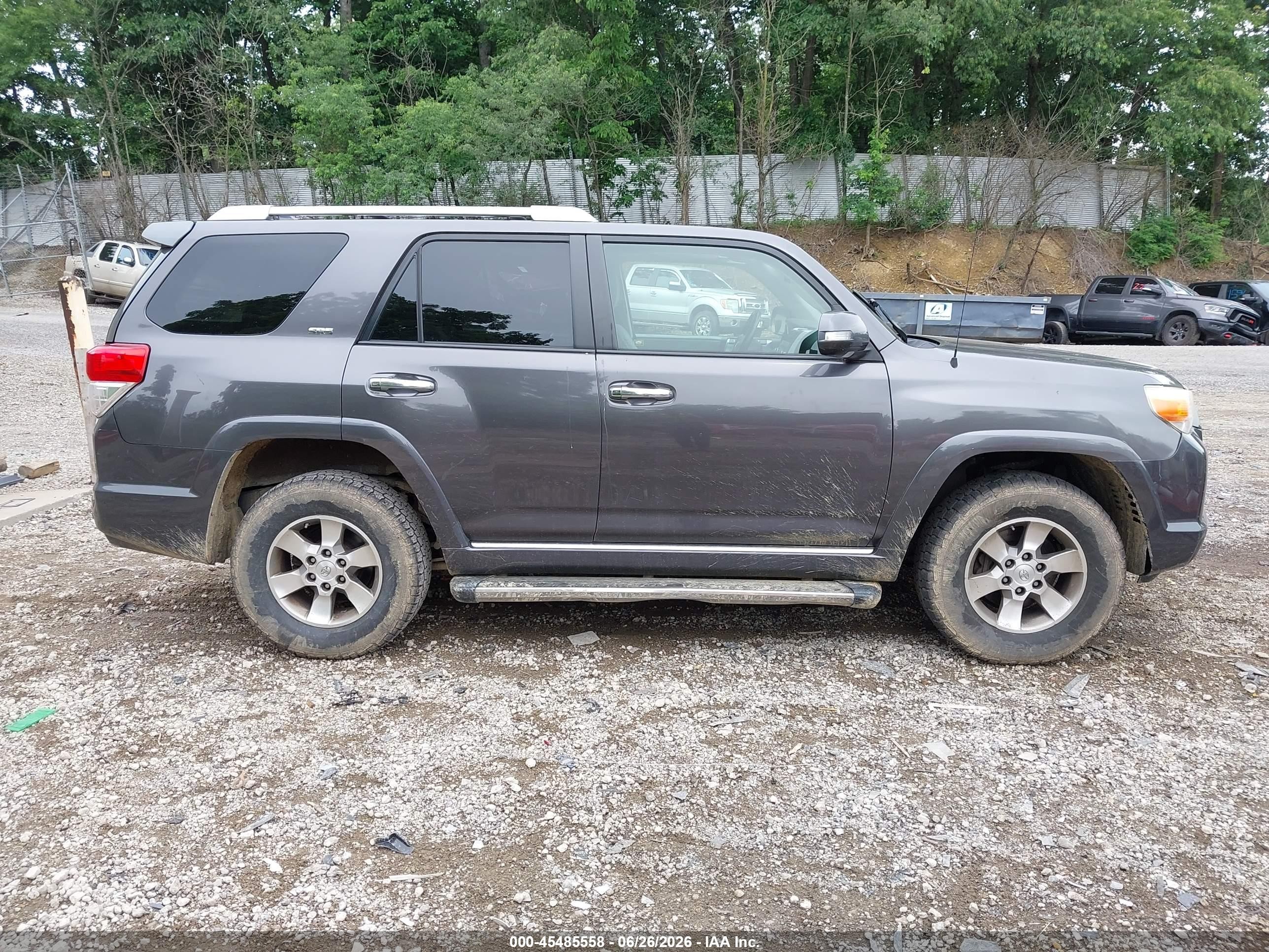 2011 Toyota 4runner Sr5 V6 Gray vin: JTEBU5JR3B5077003