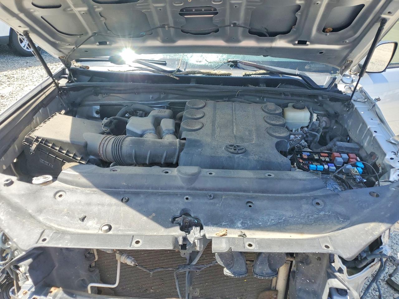 2012 Toyota 4runner Trail Silver vin: JTEBU5JR3C5083594