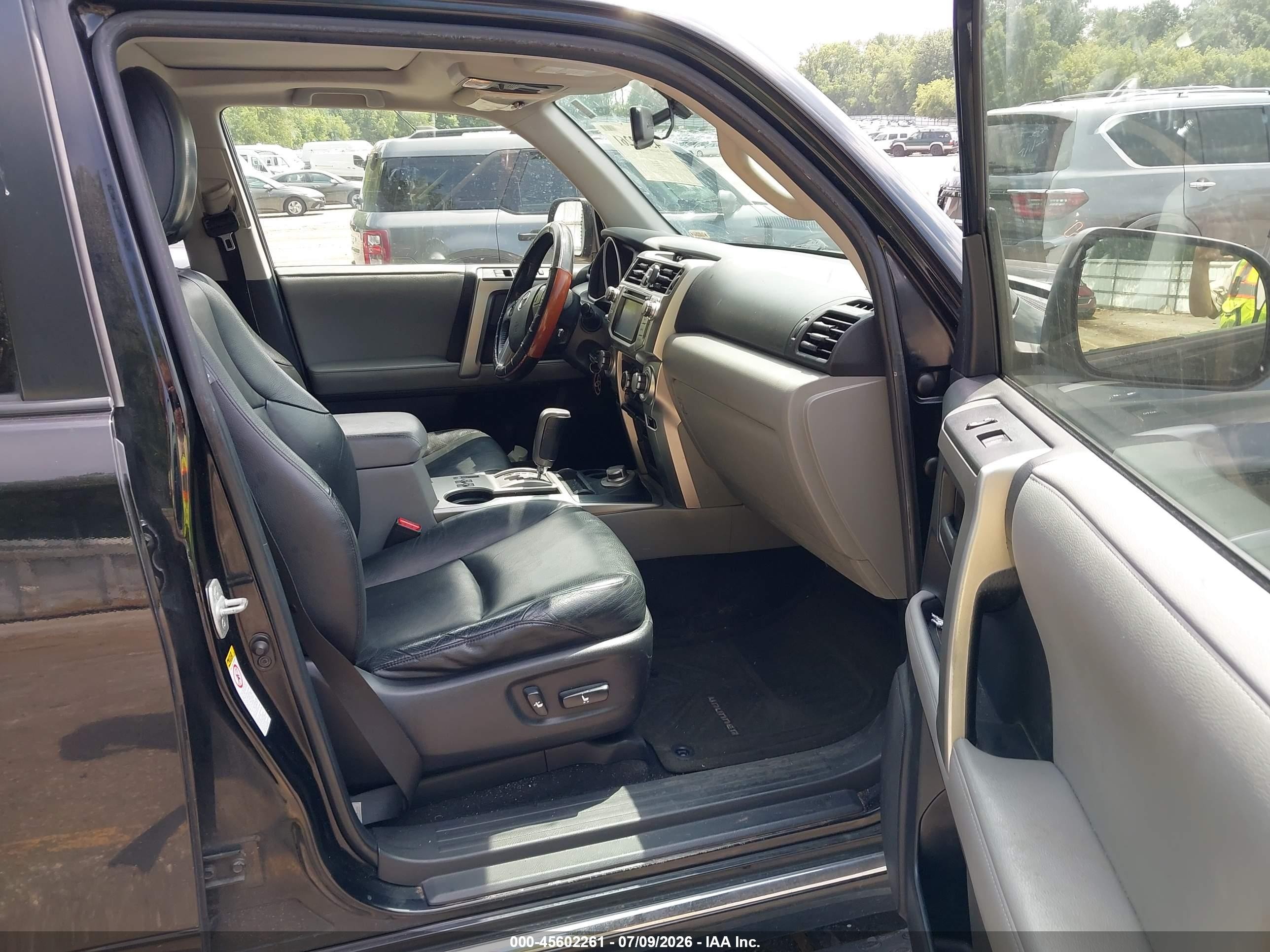 2013 Toyota 4runner Sr5 Black vin: JTEBU5JR3D5146775
