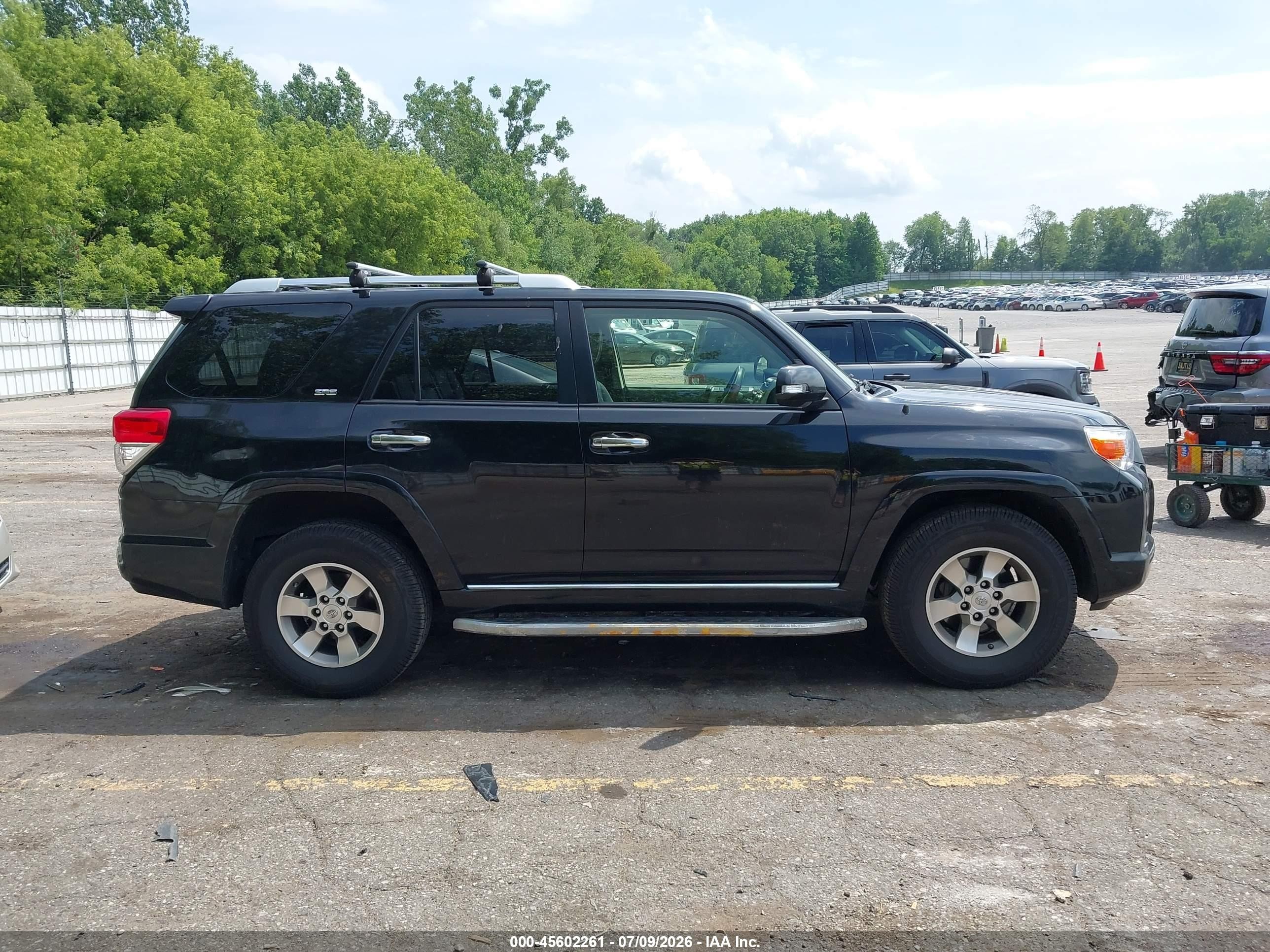 2013 Toyota 4runner Sr5 Black vin: JTEBU5JR3D5146775