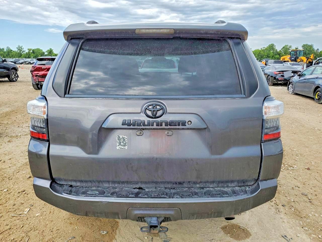 2014 Toyota 4runner Sr5 Gray vin: JTEBU5JR3E5163366