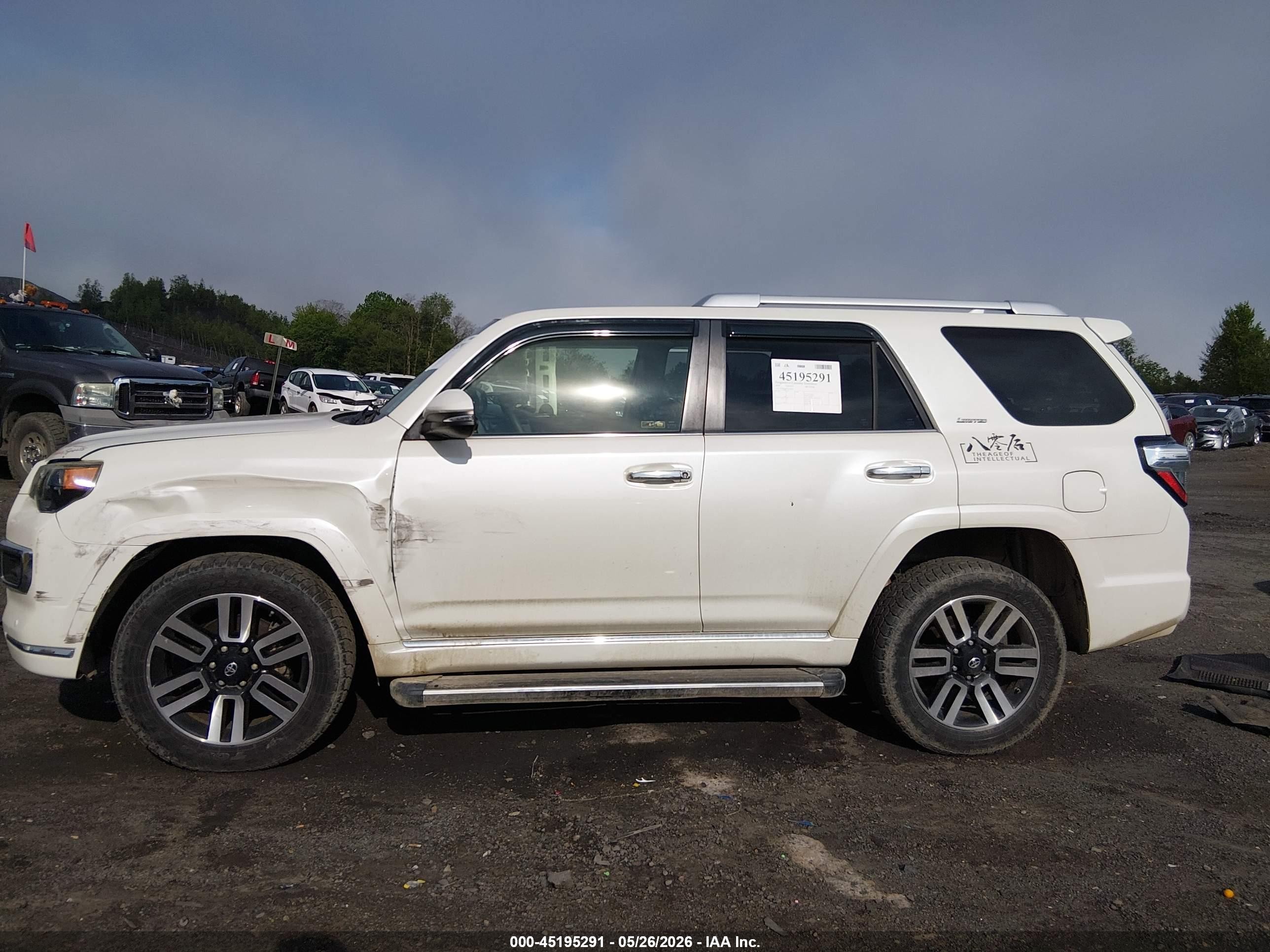 2014 Toyota 4runner Limited White vin: JTEBU5JR3E5168342