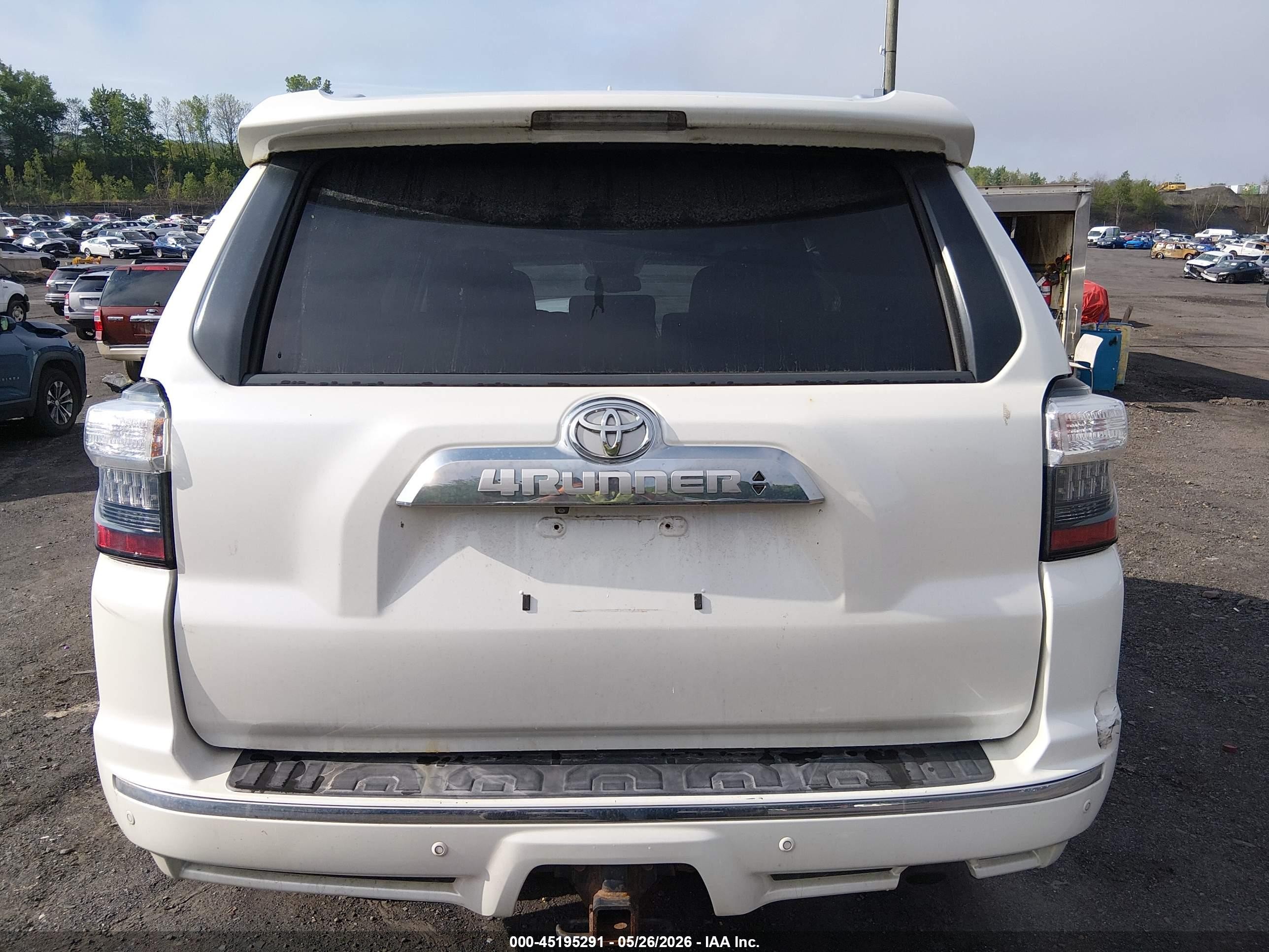 2014 Toyota 4runner Limited White vin: JTEBU5JR3E5168342