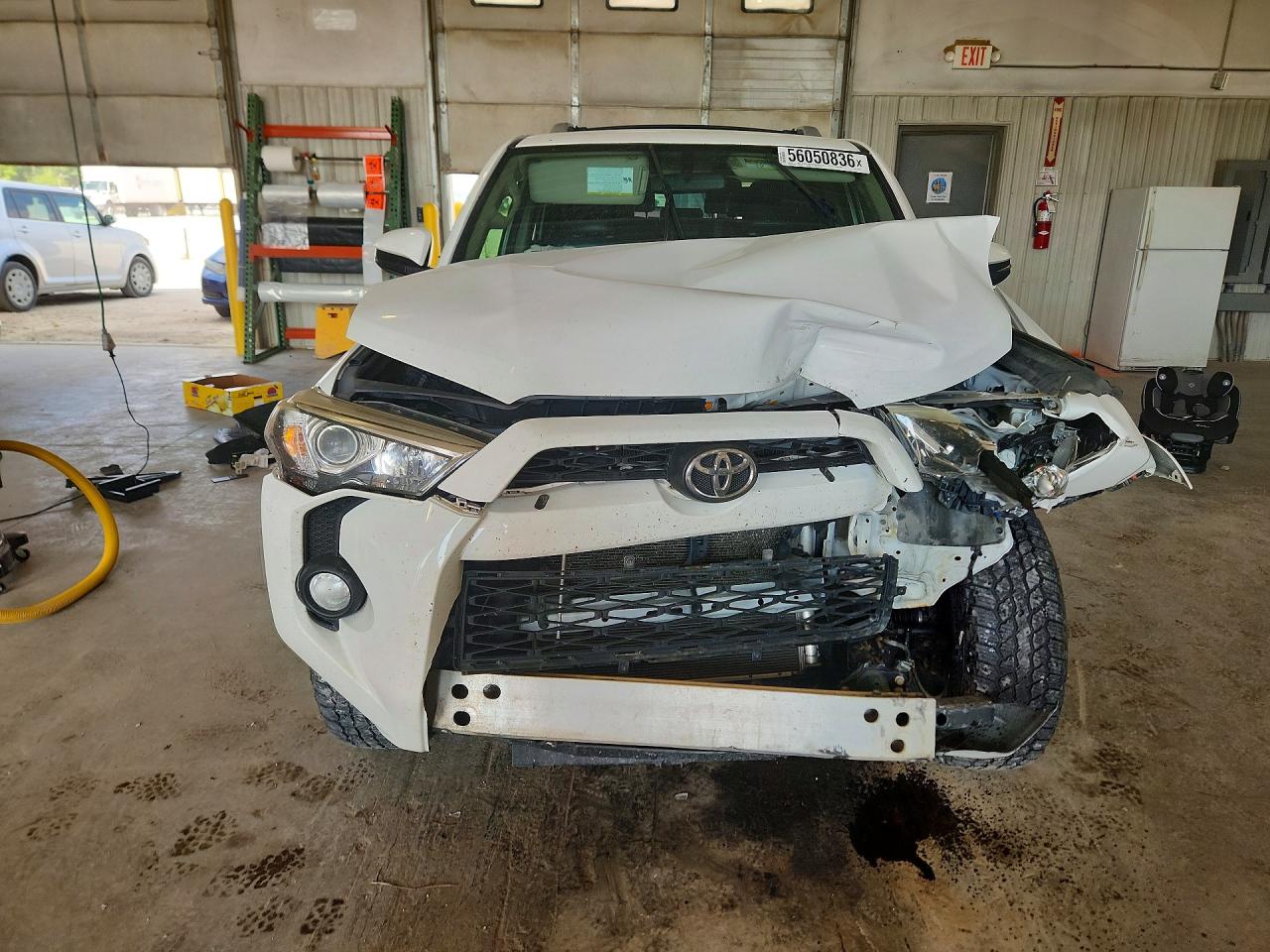 2014 Toyota 4runner Sr5 White vin: JTEBU5JR3E5171127
