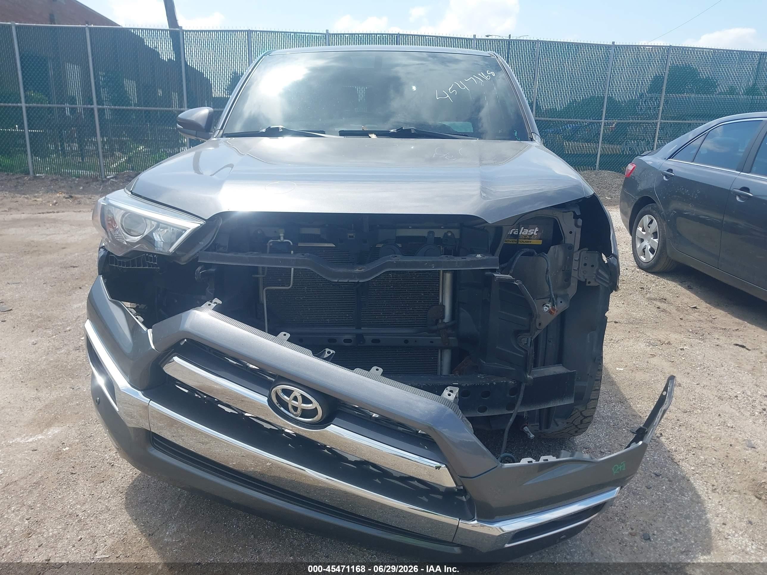 2014 Toyota 4runner Limited Gray vin: JTEBU5JR3E5177123
