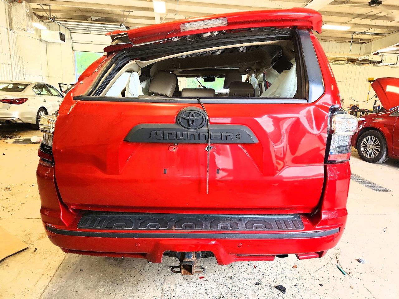 2014 Toyota 4runner Limited Red vin: JTEBU5JR3E5194763