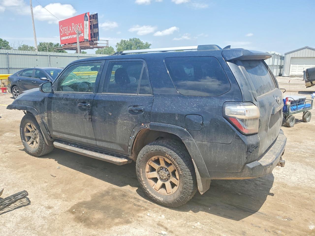 2015 Toyota 4runner Trail Black vin: JTEBU5JR3F5238178