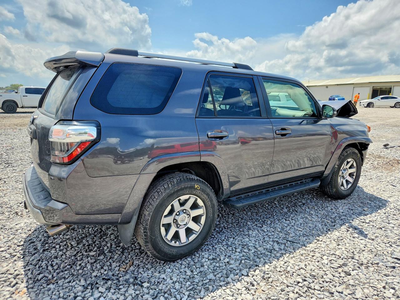 2015 Toyota 4runner Trail Premium Gray vin: JTEBU5JR3F5247561