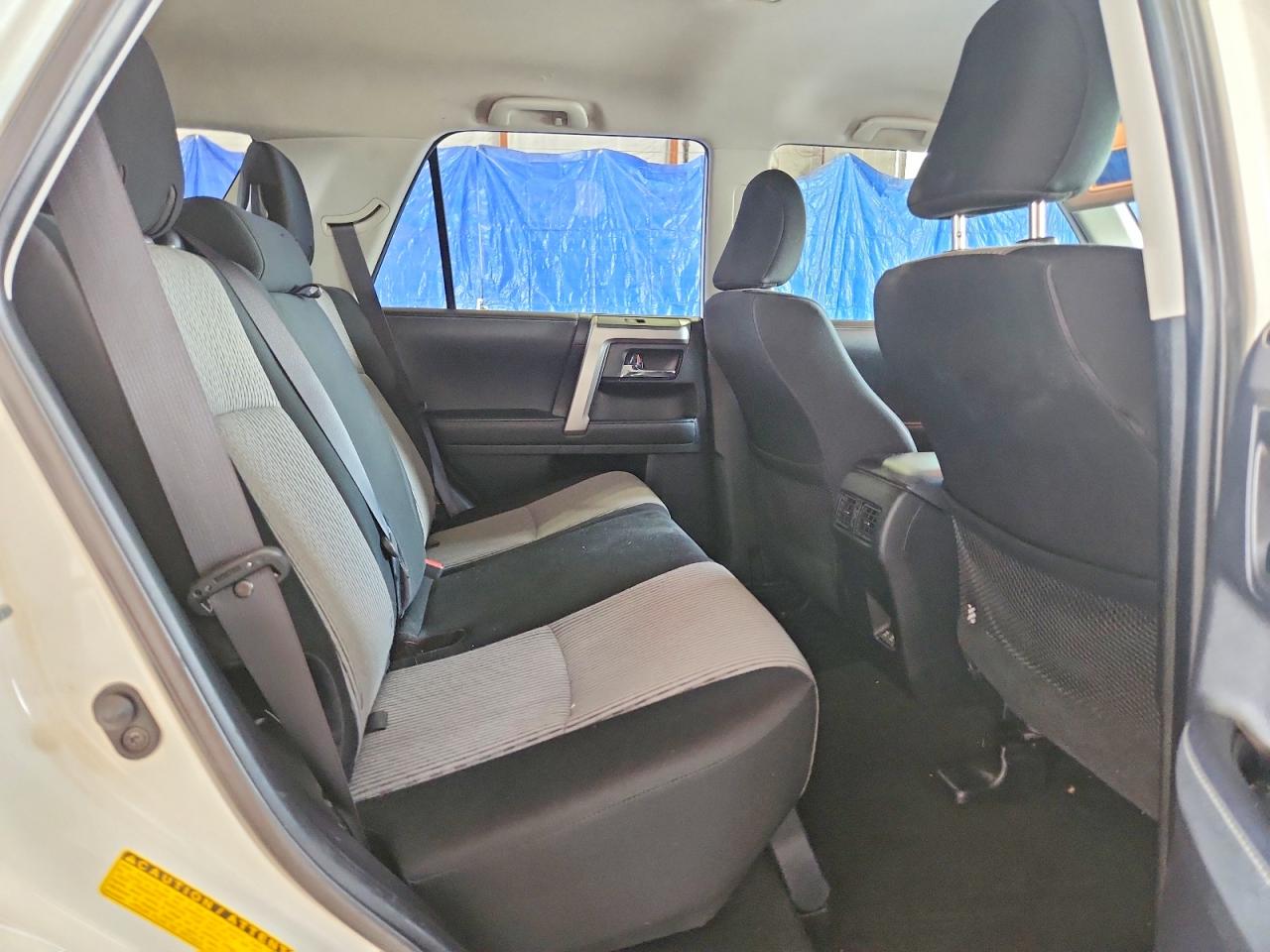 2020 Toyota 4runner Sr5 White vin: JTEBU5JR3L5802360