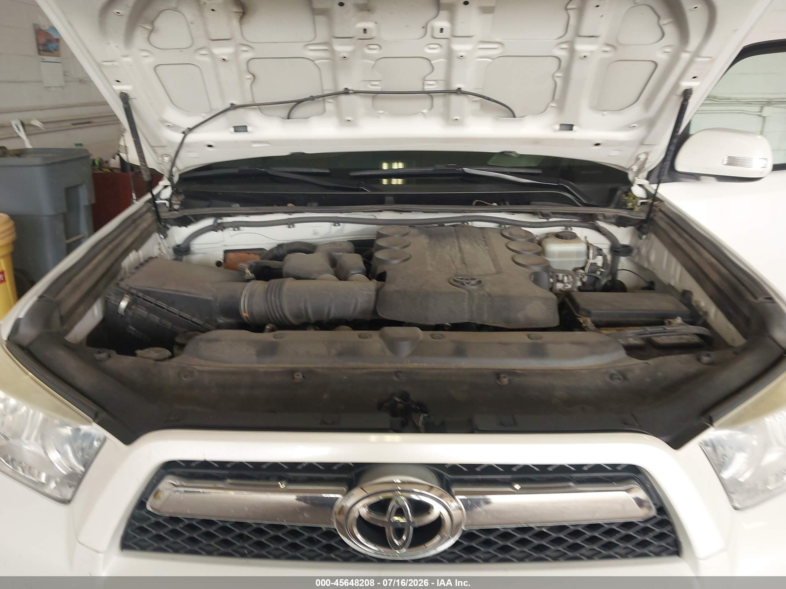 2010 Toyota 4runner Sr5 V6 White vin: JTEBU5JR4A5027404