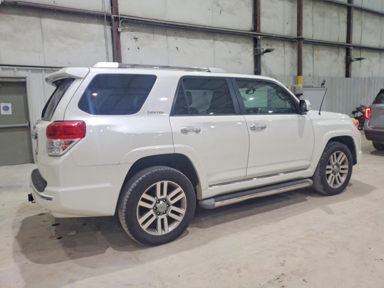 2011 Toyota 4runner Limited White vin: JTEBU5JR4B5034452