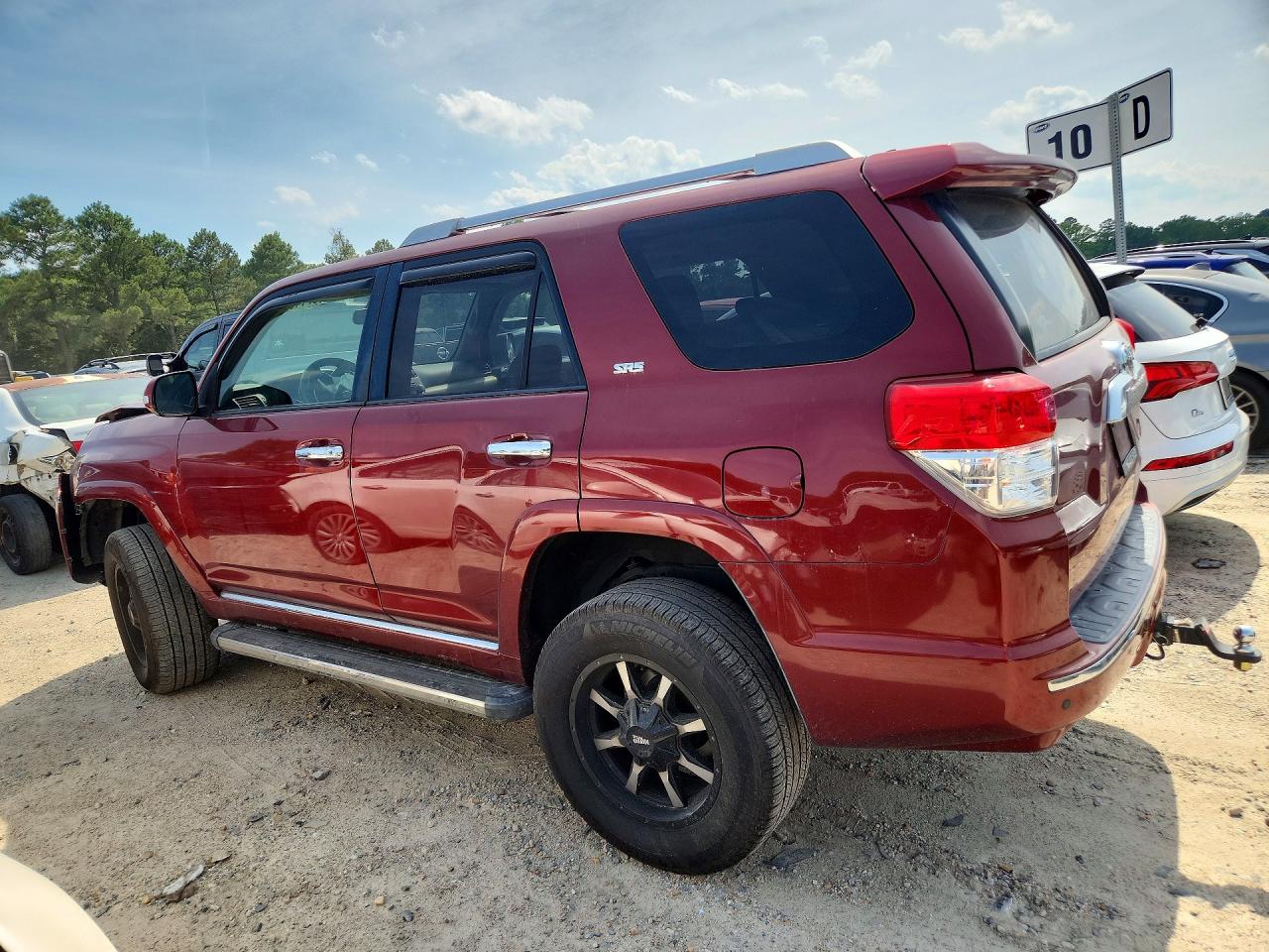 2011 Toyota 4runner Sr5 Burgundy vin: JTEBU5JR4B5038971