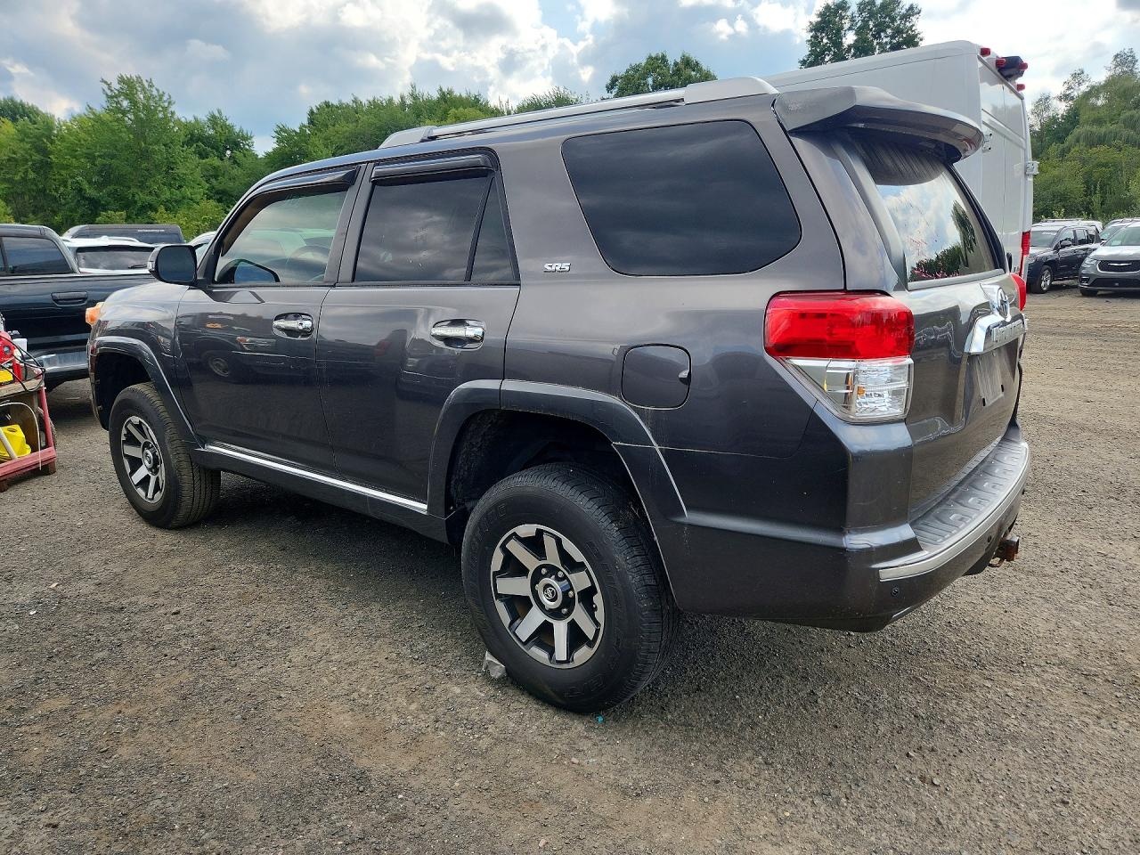 2011 Toyota 4runner Sr5 Gray vin: JTEBU5JR4B5041384