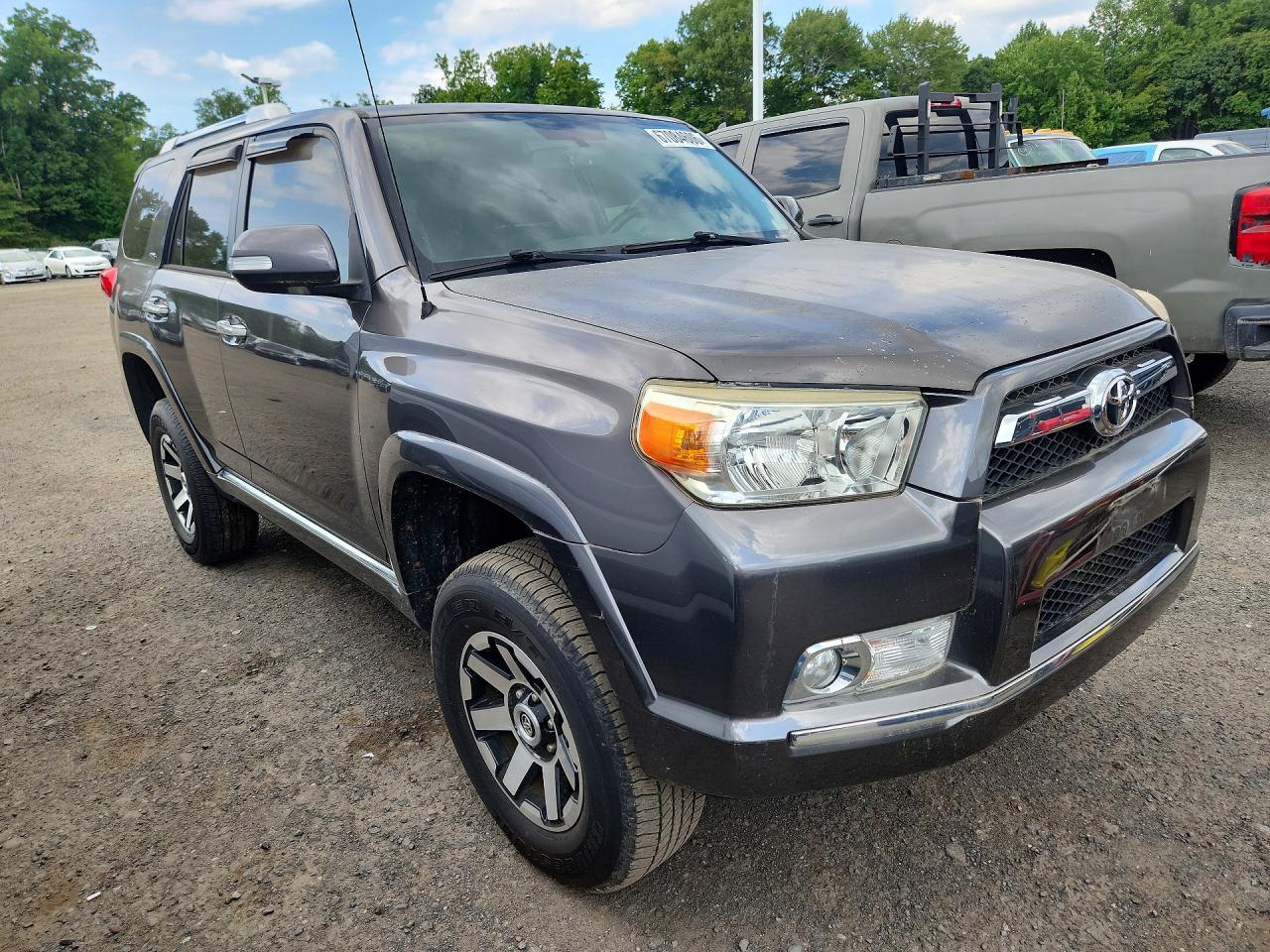 2011 Toyota 4runner Sr5 Gray vin: JTEBU5JR4B5041384