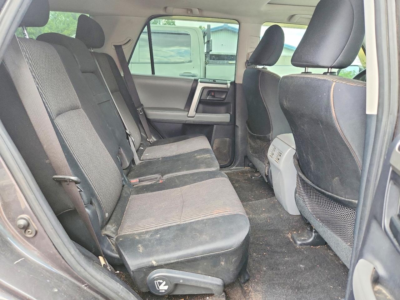 2011 Toyota 4runner Sr5 Gray vin: JTEBU5JR4B5041384