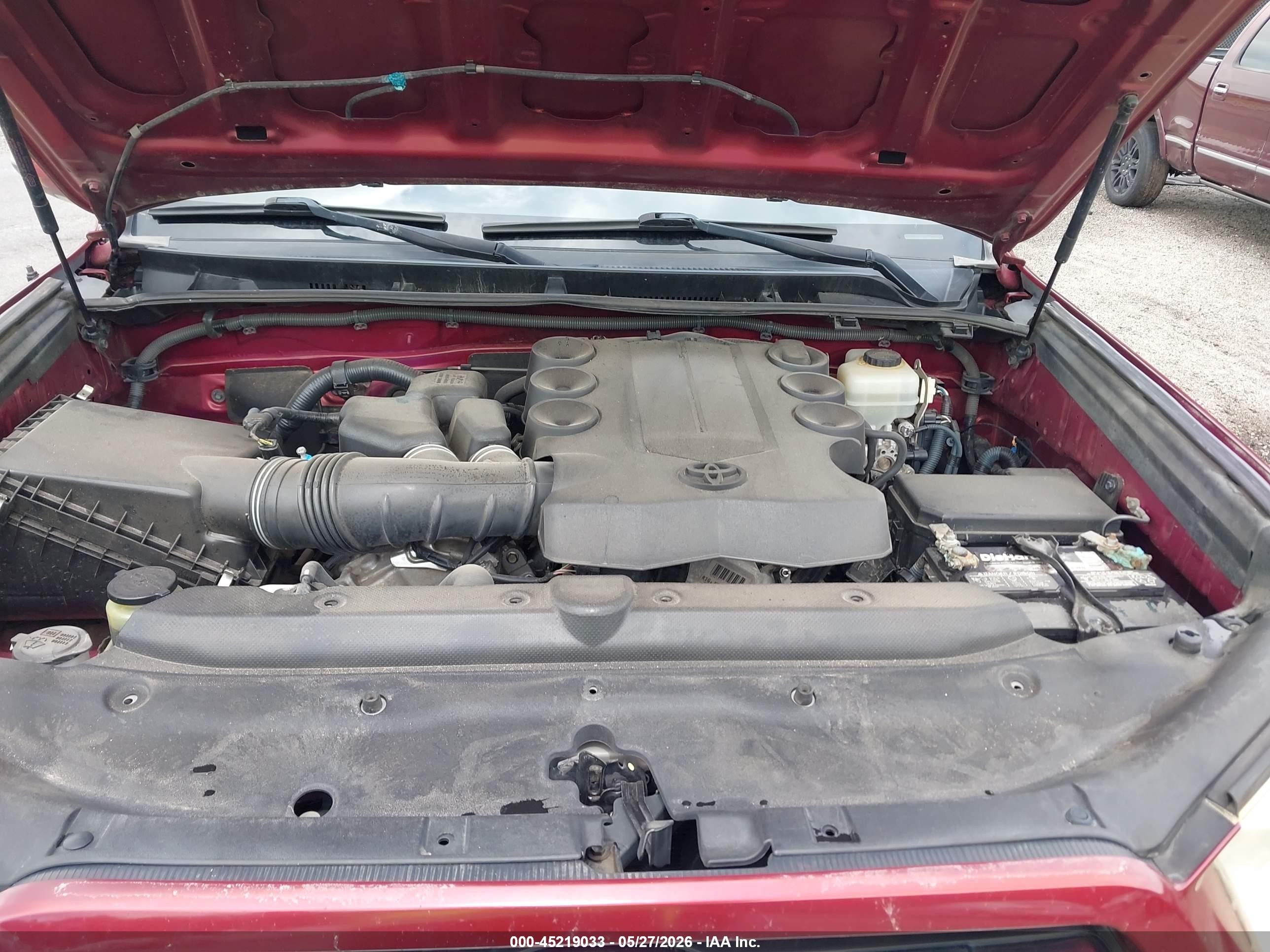 2011 Toyota 4runner Sr5 V6 Red vin: JTEBU5JR4B5042227