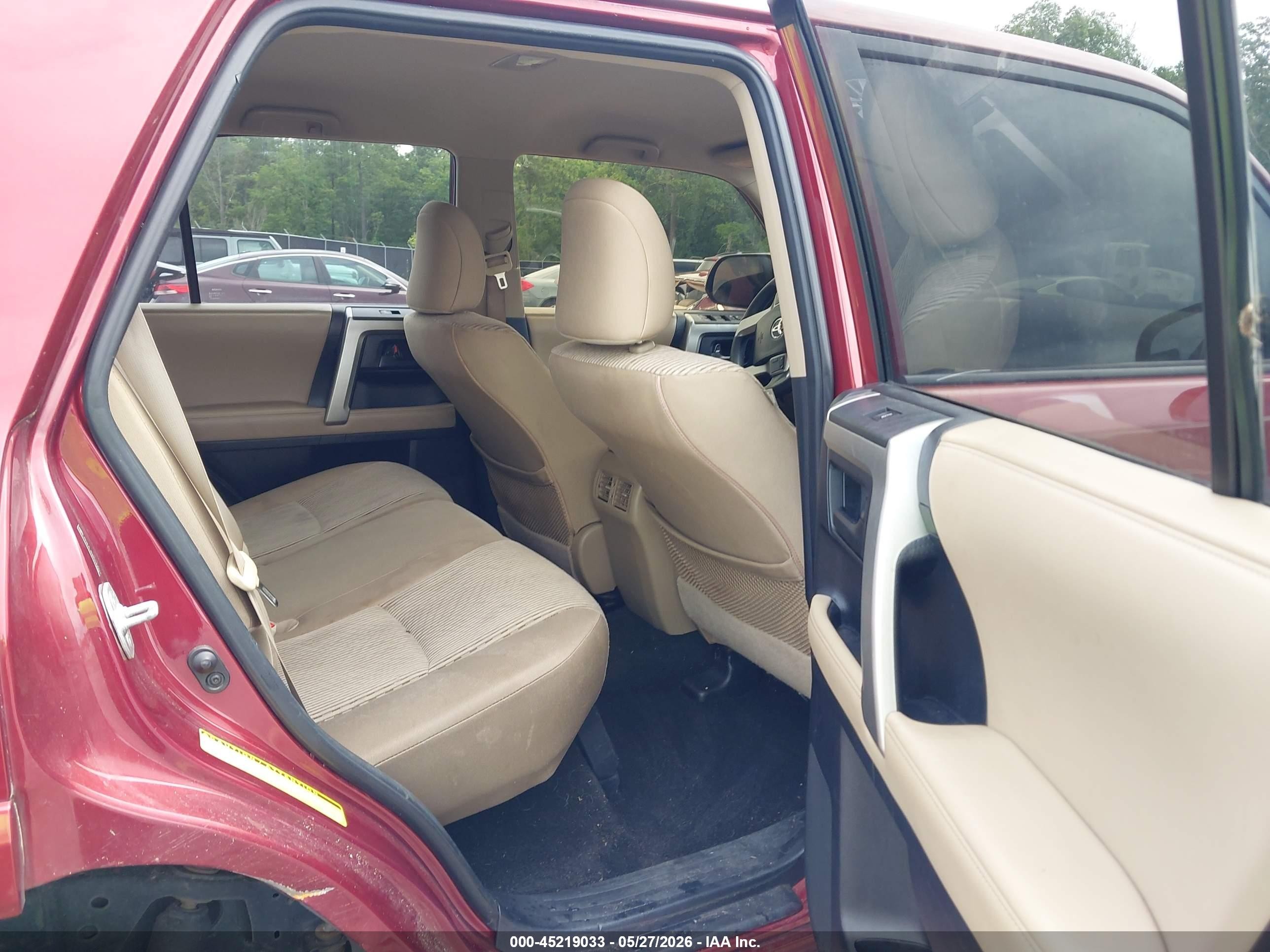 2011 Toyota 4runner Sr5 V6 Red vin: JTEBU5JR4B5042227