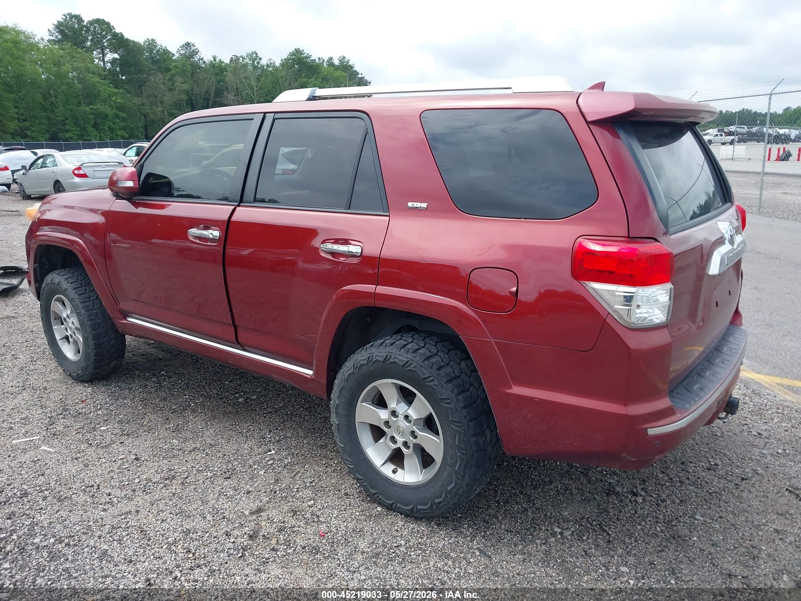 2011 Toyota 4runner Sr5 V6 Red vin: JTEBU5JR4B5042227
