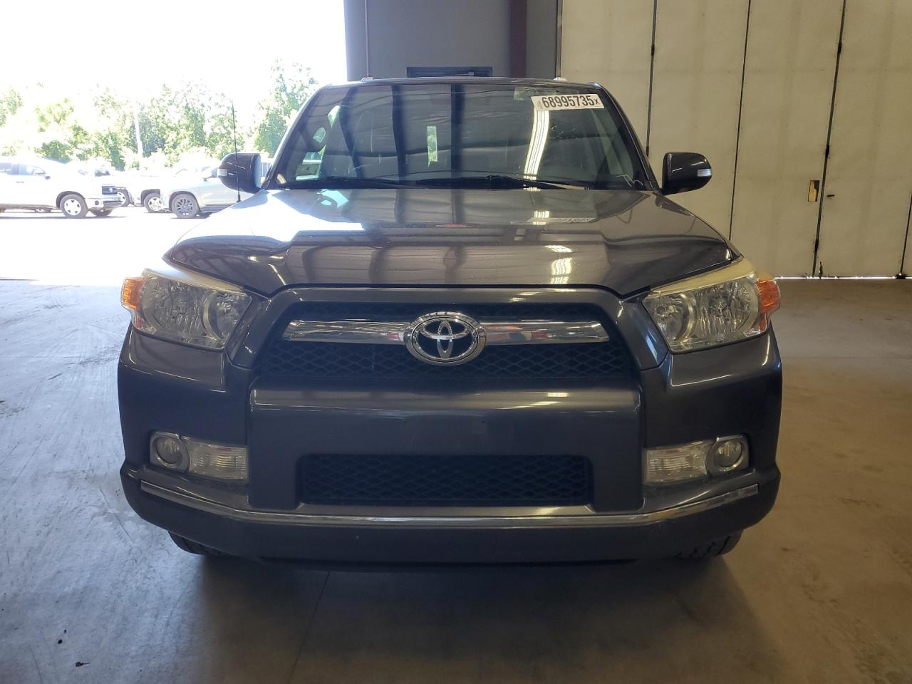 2011 Toyota 4runner Sr5 Серый vin: JTEBU5JR4B5043944