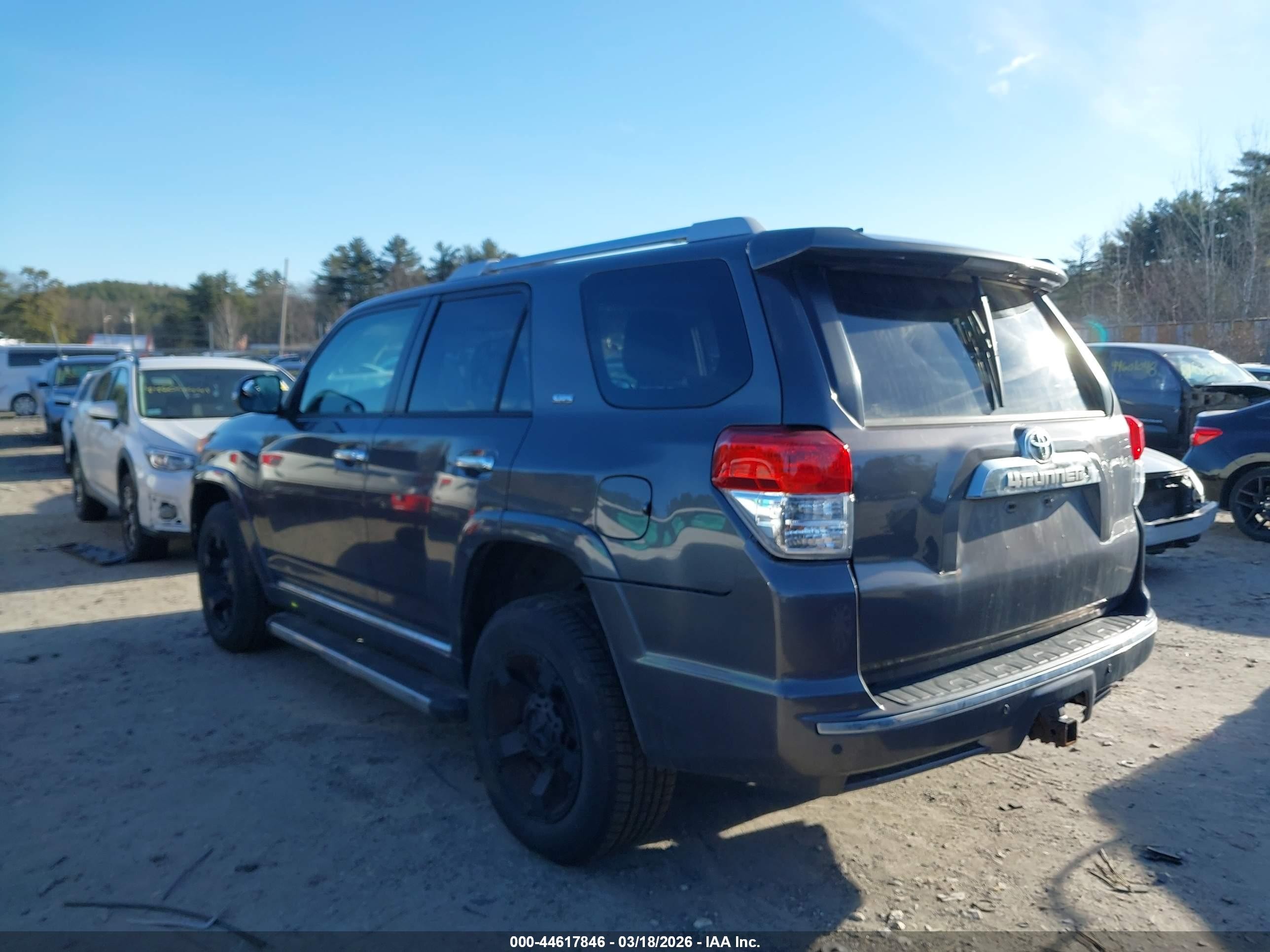 2012 Toyota 4runner Sr5 Серый vin: JTEBU5JR4C5082373