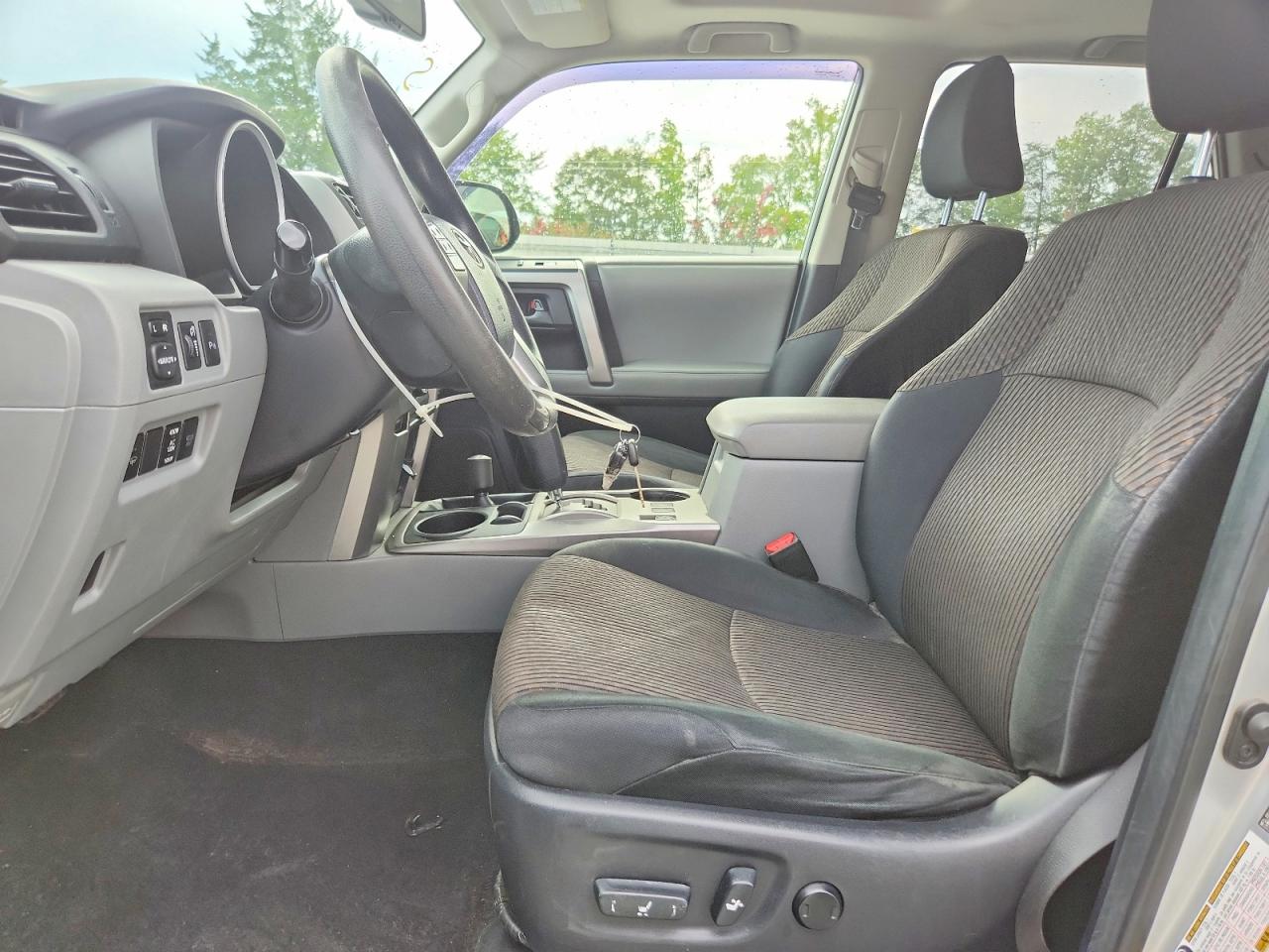 2012 Toyota 4runner Sr5 Silver vin: JTEBU5JR4C5101231