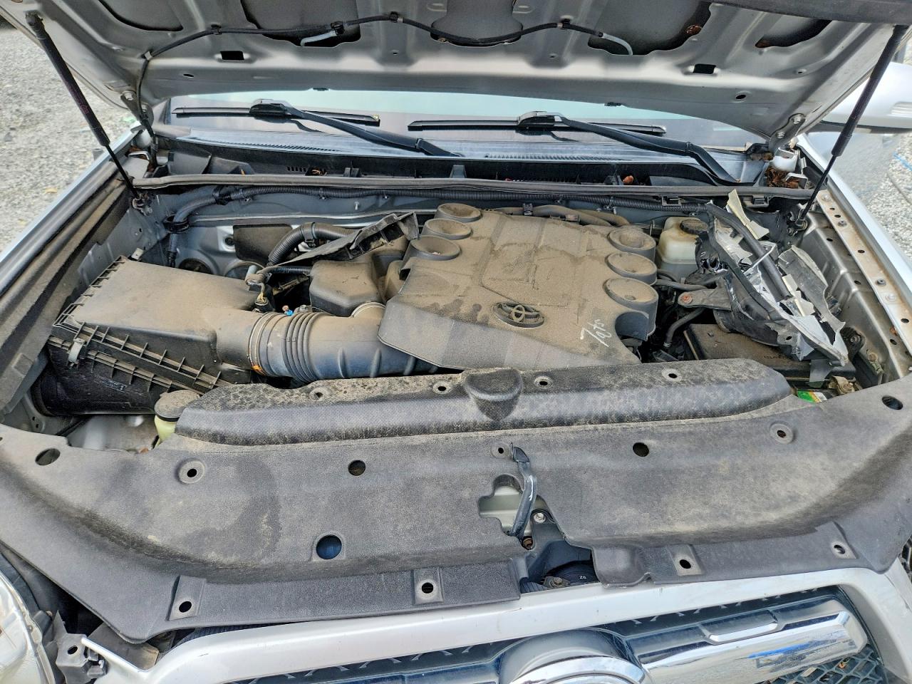 2012 Toyota 4runner Sr5 Silver vin: JTEBU5JR4C5101231