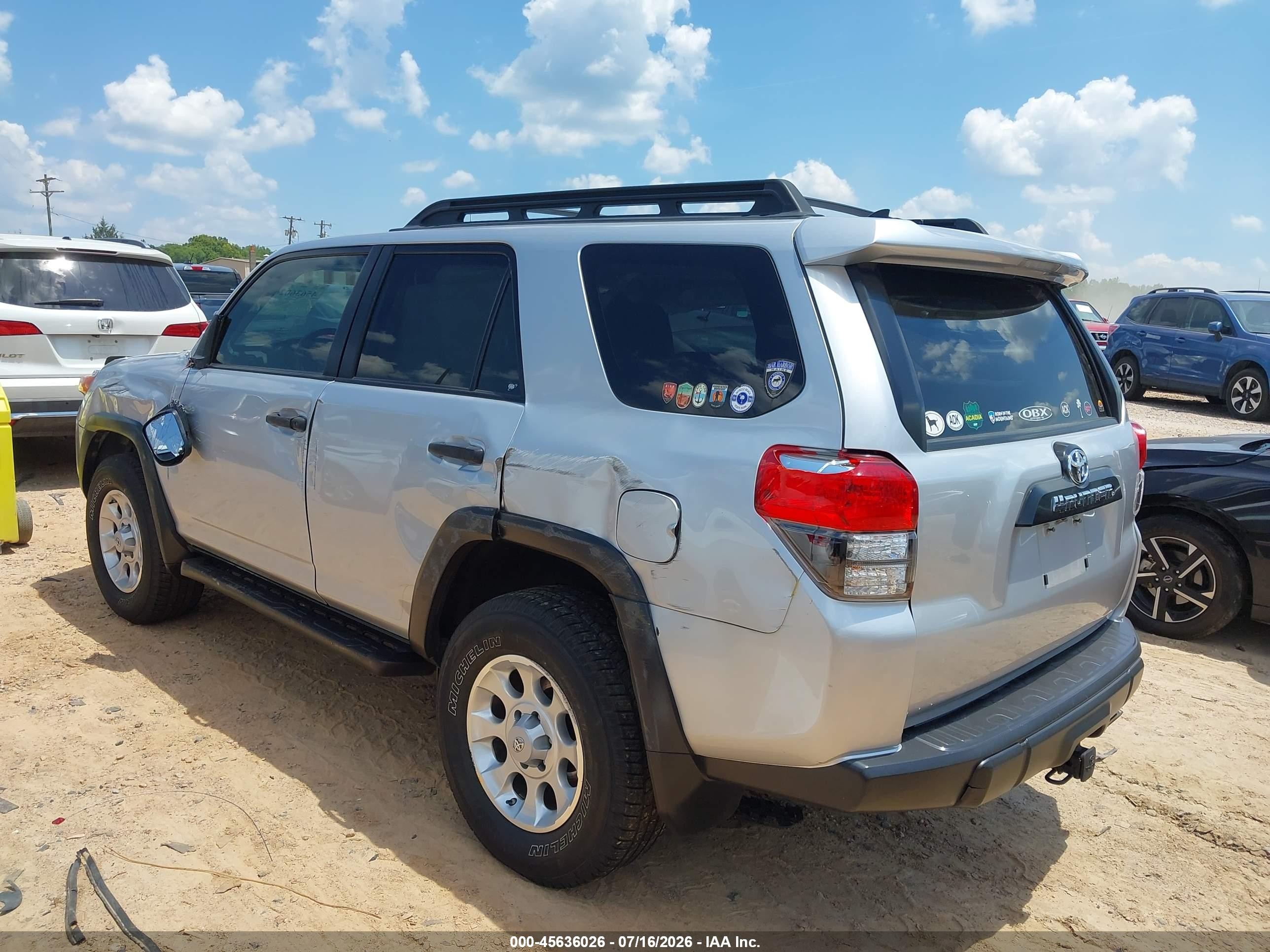 2013 Toyota 4runner Trail Silver vin: JTEBU5JR4D5114708
