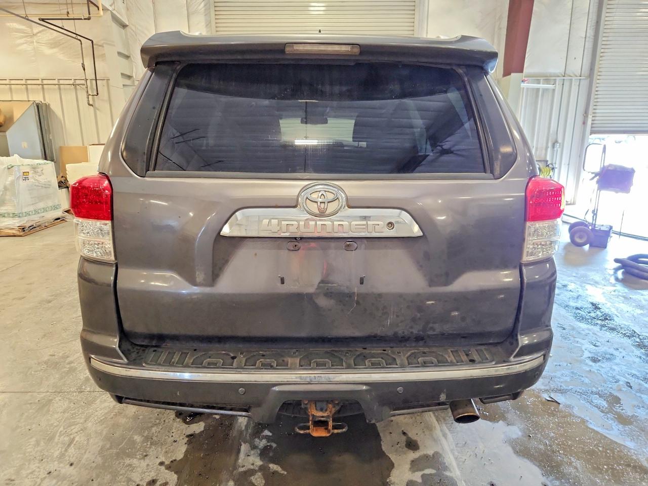 2013 Toyota 4runner Sr5 Gray vin: JTEBU5JR4D5130116