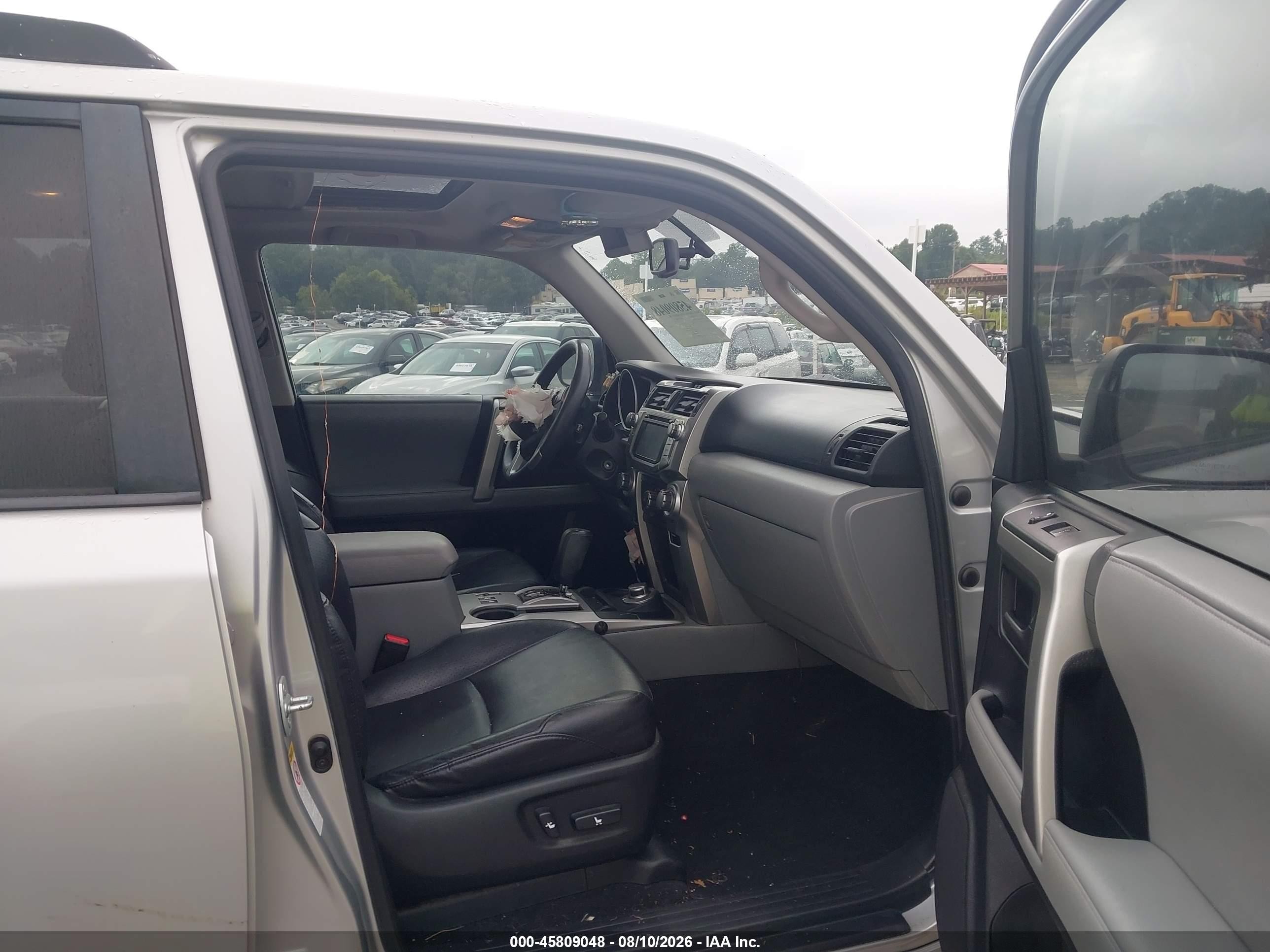 2013 Toyota 4runner Sr5 Silver vin: JTEBU5JR4D5147286