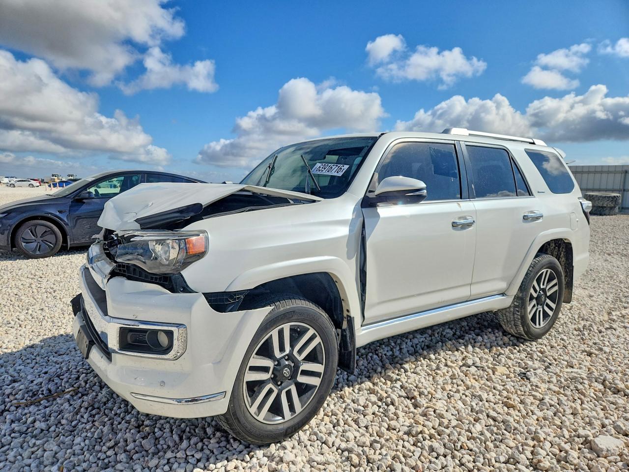 2014 Toyota 4runner 4d 4x2 Белый vin: JTEBU5JR4E5161772