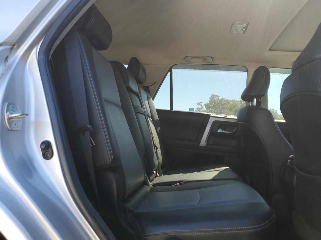 2015 Toyota 4runner Sr5/sr5 Premium Silver vin: JTEBU5JR4F5220756