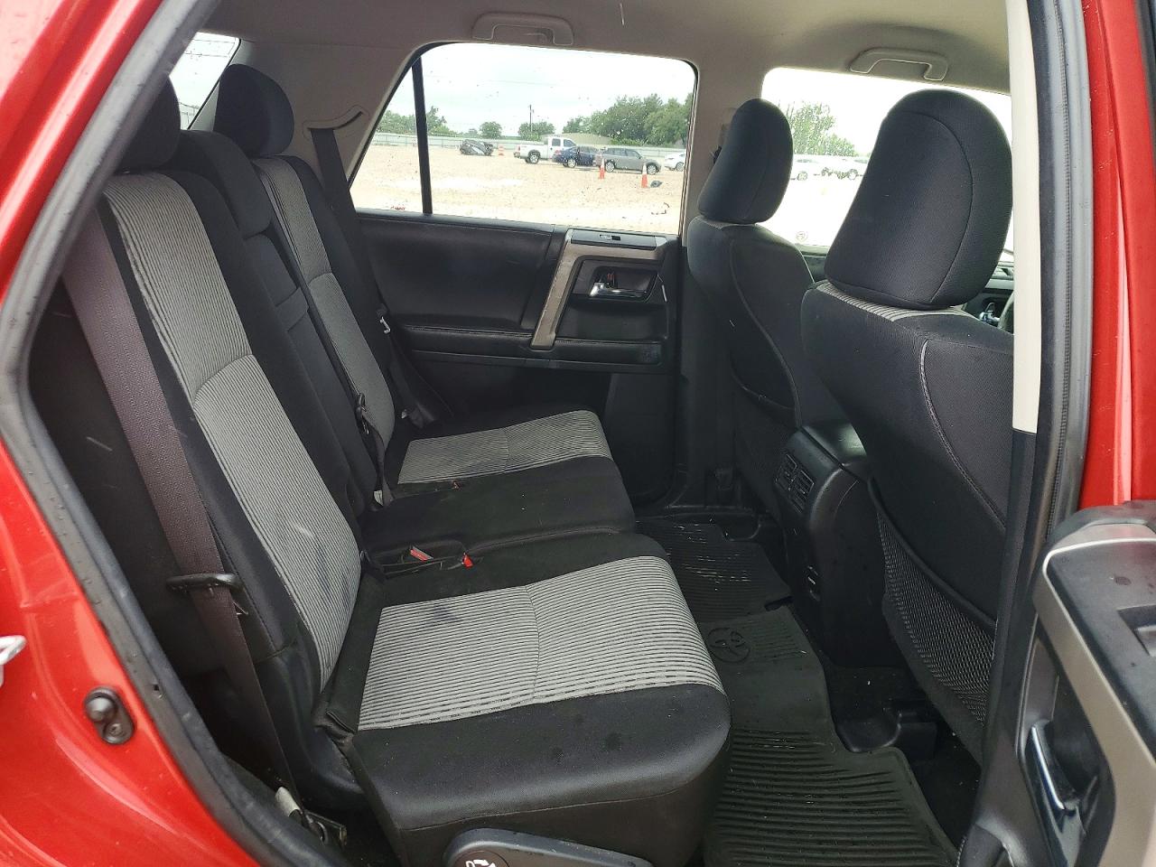 2016 Toyota 4runner Sr5 Red vin: JTEBU5JR4G5336248