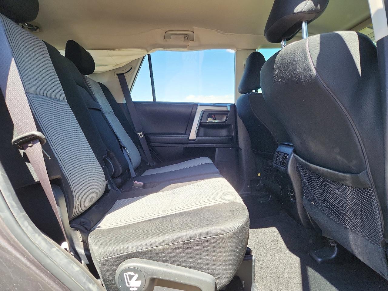 2019 Toyota 4runner Sr5 Gray vin: JTEBU5JR4K5620181