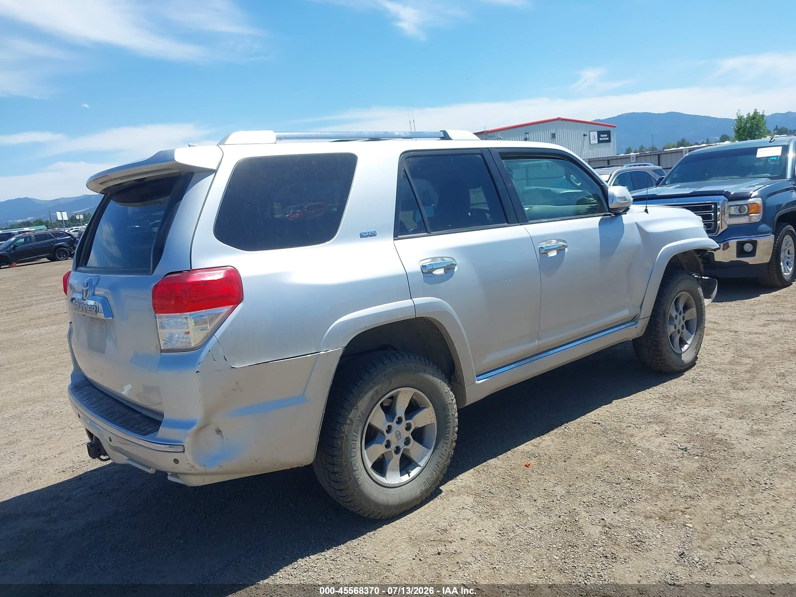 2010 Toyota 4runner Sr5 V6 Silver vin: JTEBU5JR5A5003774